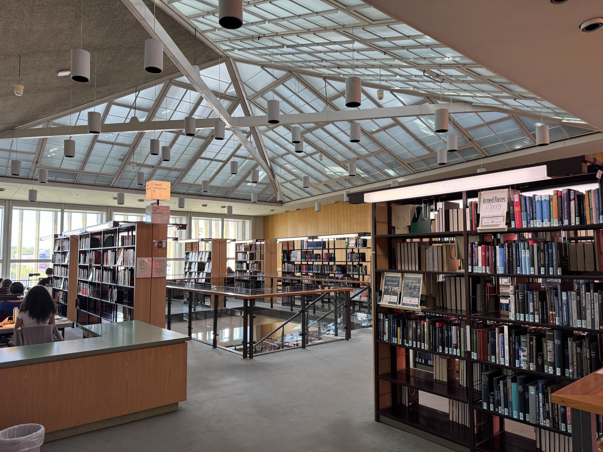 稀少 ベルリン州立図書館コレクション 装飾写本など資料多数 洋書 稀少 ベルリン州立図書館コレクション 装飾写本など資料多数