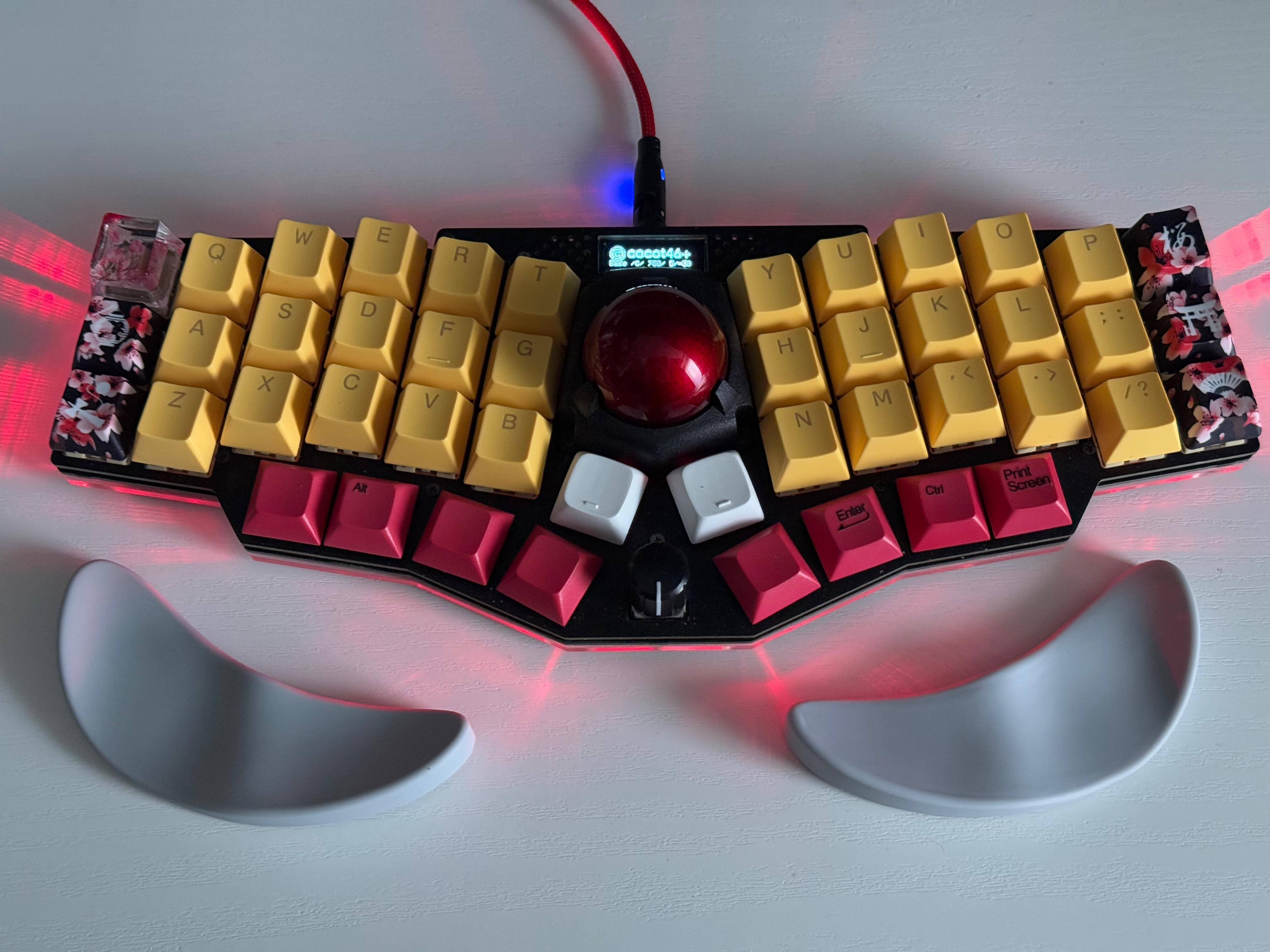 cocot46 plus、一体型のキーボードとしては理想的だった｜もつ