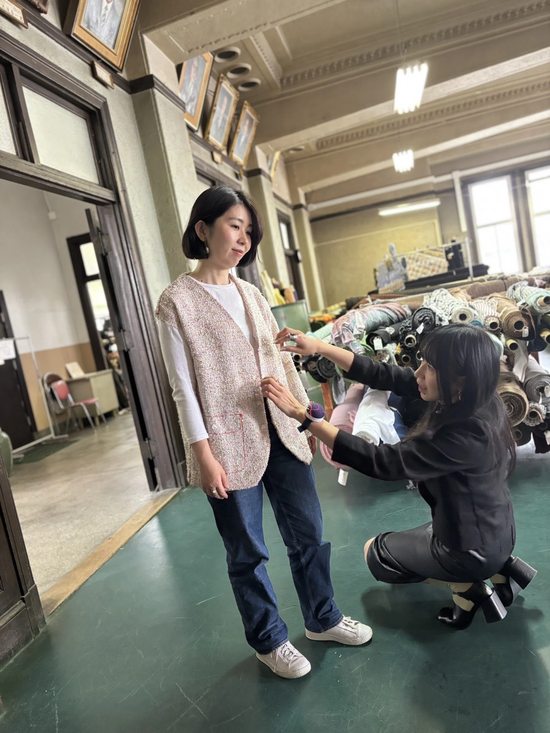 ミロスの【尾州ツイード 】でオーダーメイドをしたよ。｜あつ◎まる