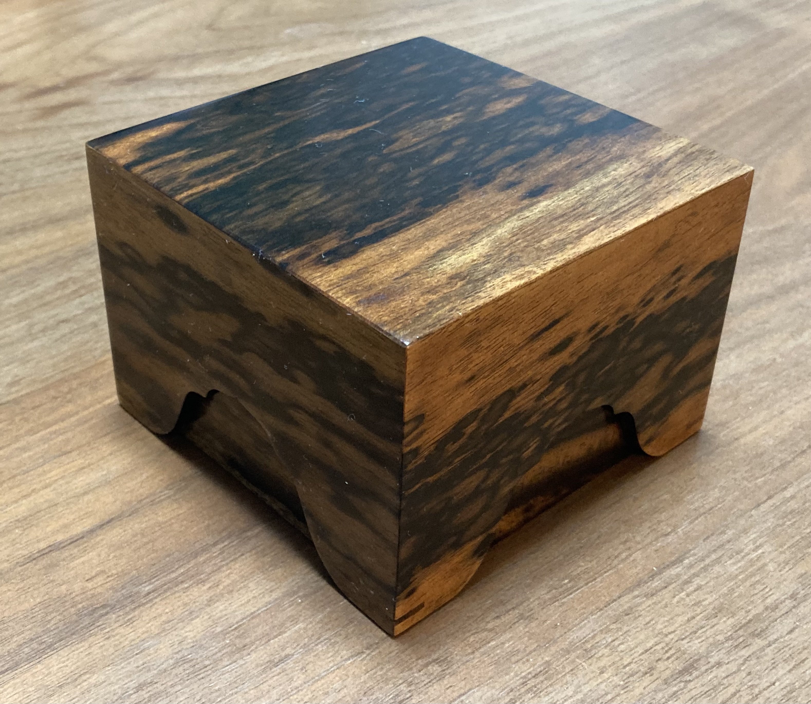 棋具について〜黒柿などの銘木｜UN-NYU