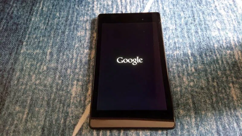 Nexus7が無限ループで起動しない｜ゆういち