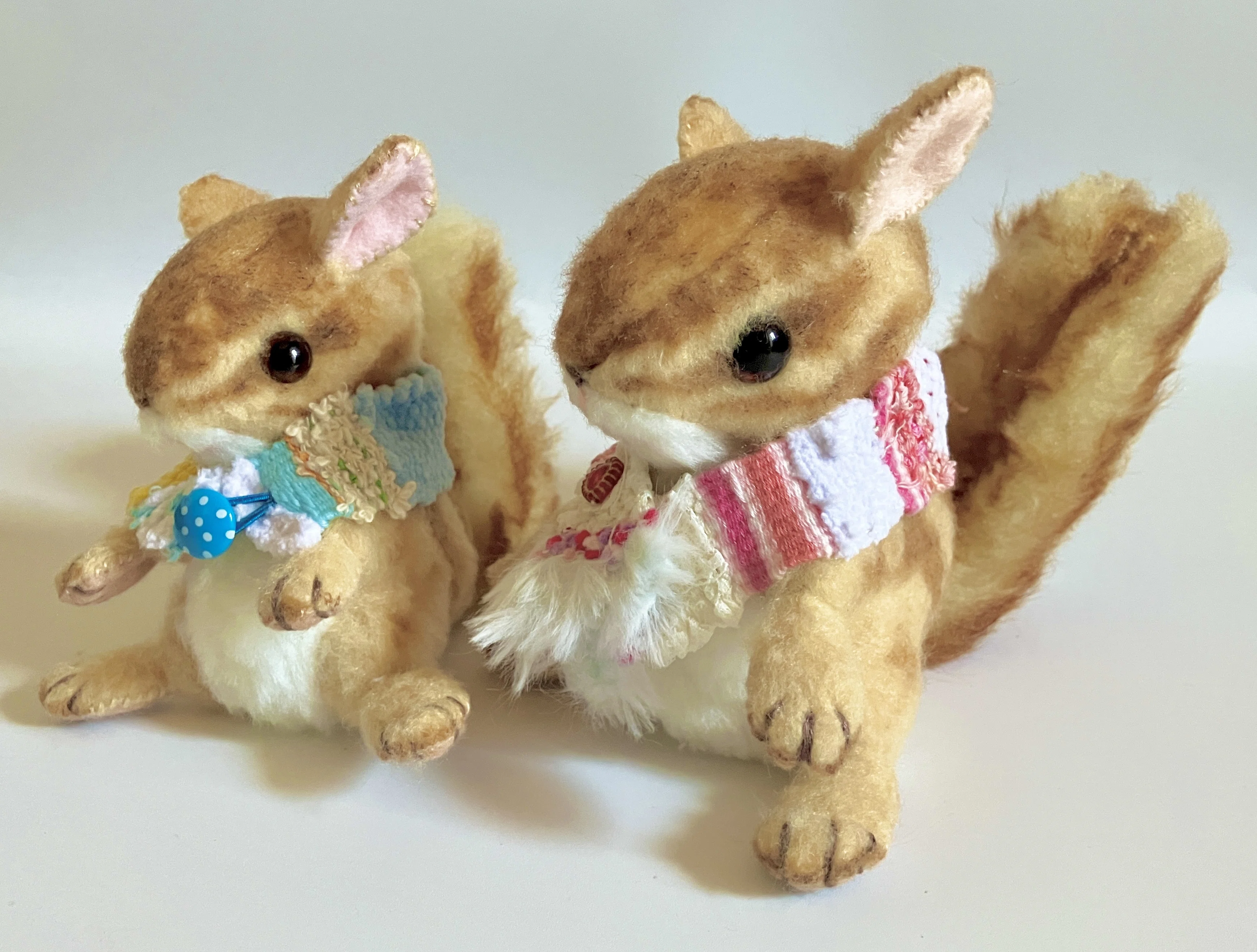やまね　やまね工房　りす　リス　ぬいぐるみ　2匹 ヤマネ工房 リス ぬいぐるみ 手作り やまね工房 ぬいぐるみ ヤマネ