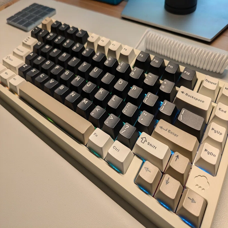 キーボード沼】打鍵音を追求するとキーボードはもっと楽しくなる