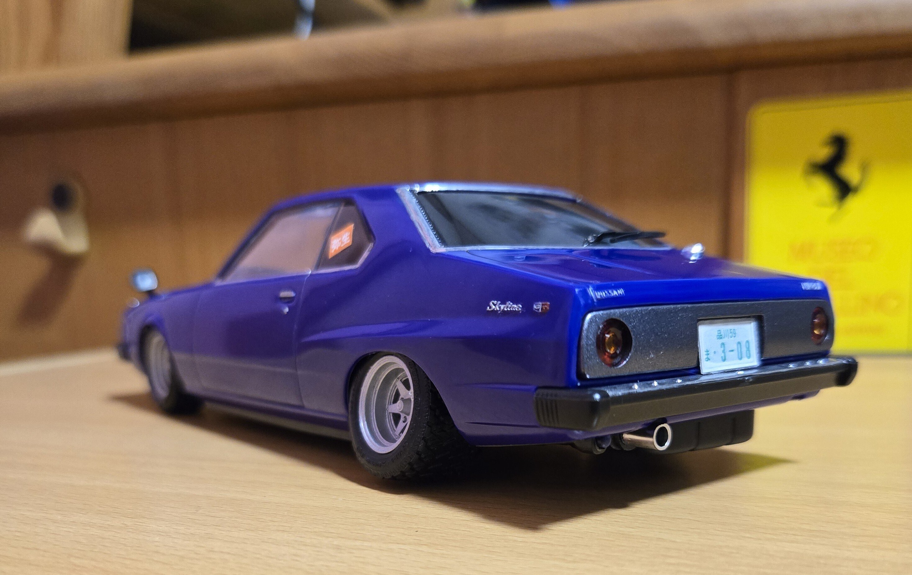 ブラックスカイライン2000GT JAPAN TURBO 八の字シャコタンマルイ 未組立 マルイ 1/24 ハの字シャコタンで走る 日産スカイライン