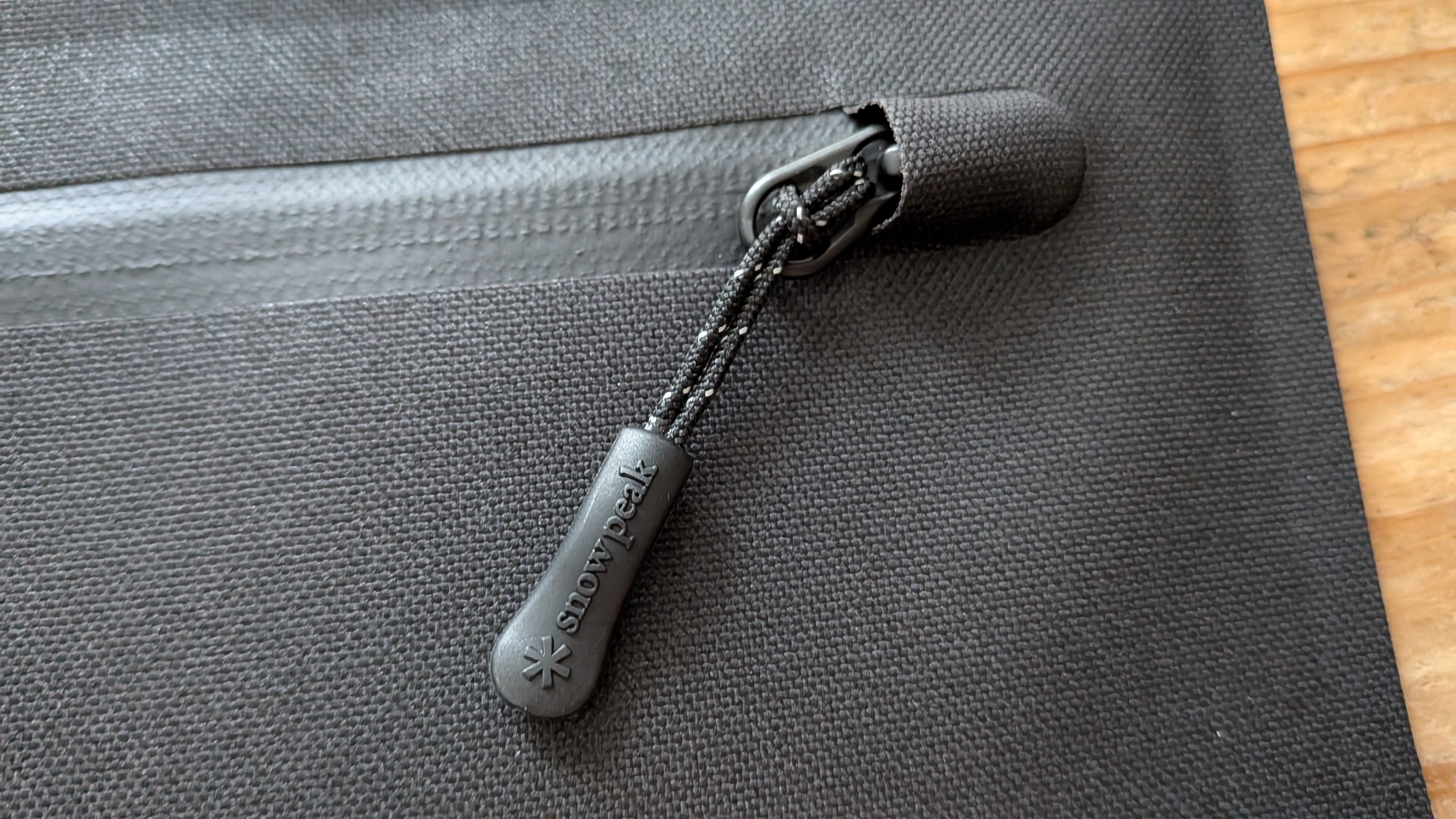 Snow Peak】「Dry Sacoche One Black」多用途に使える防水仕様