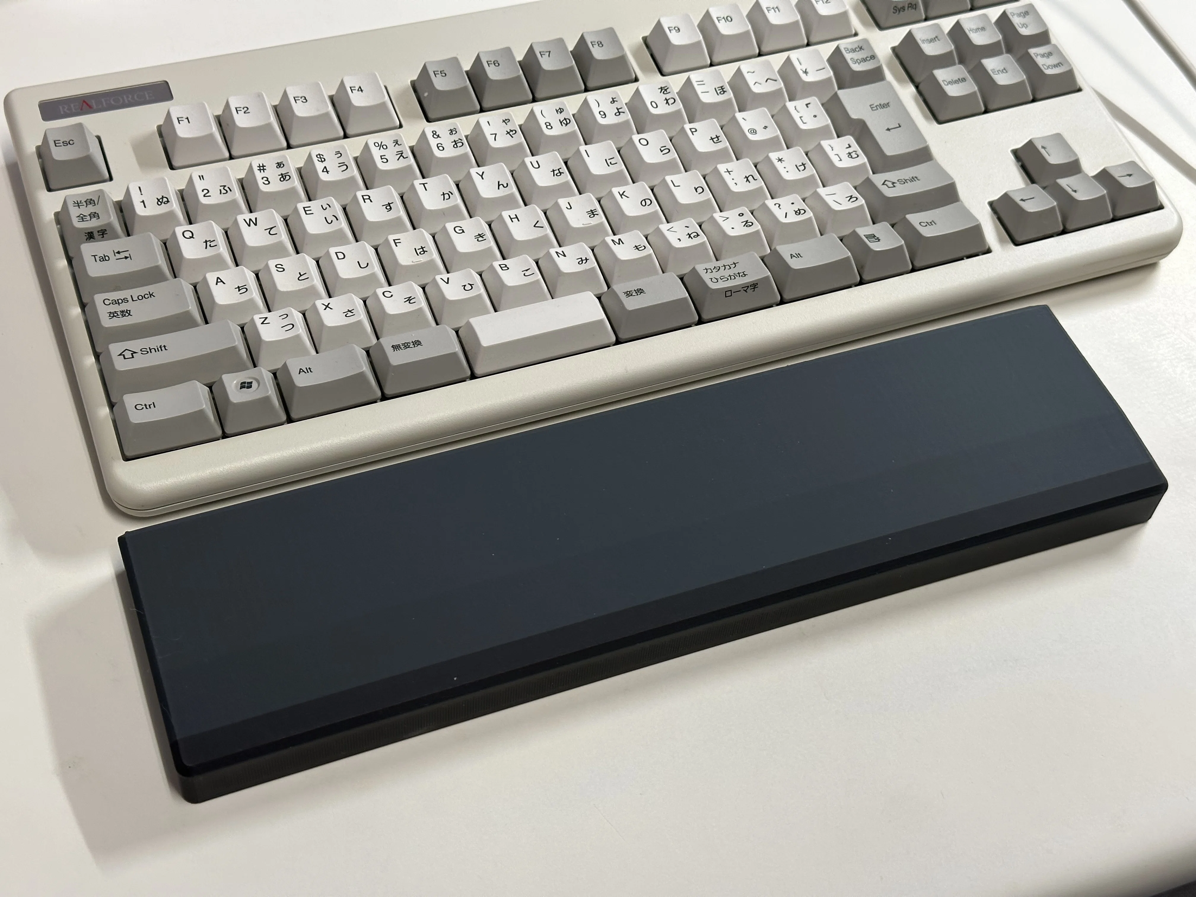 3Dプリンターによるリストレスト等製作サービスのご案内 (REALFORCE