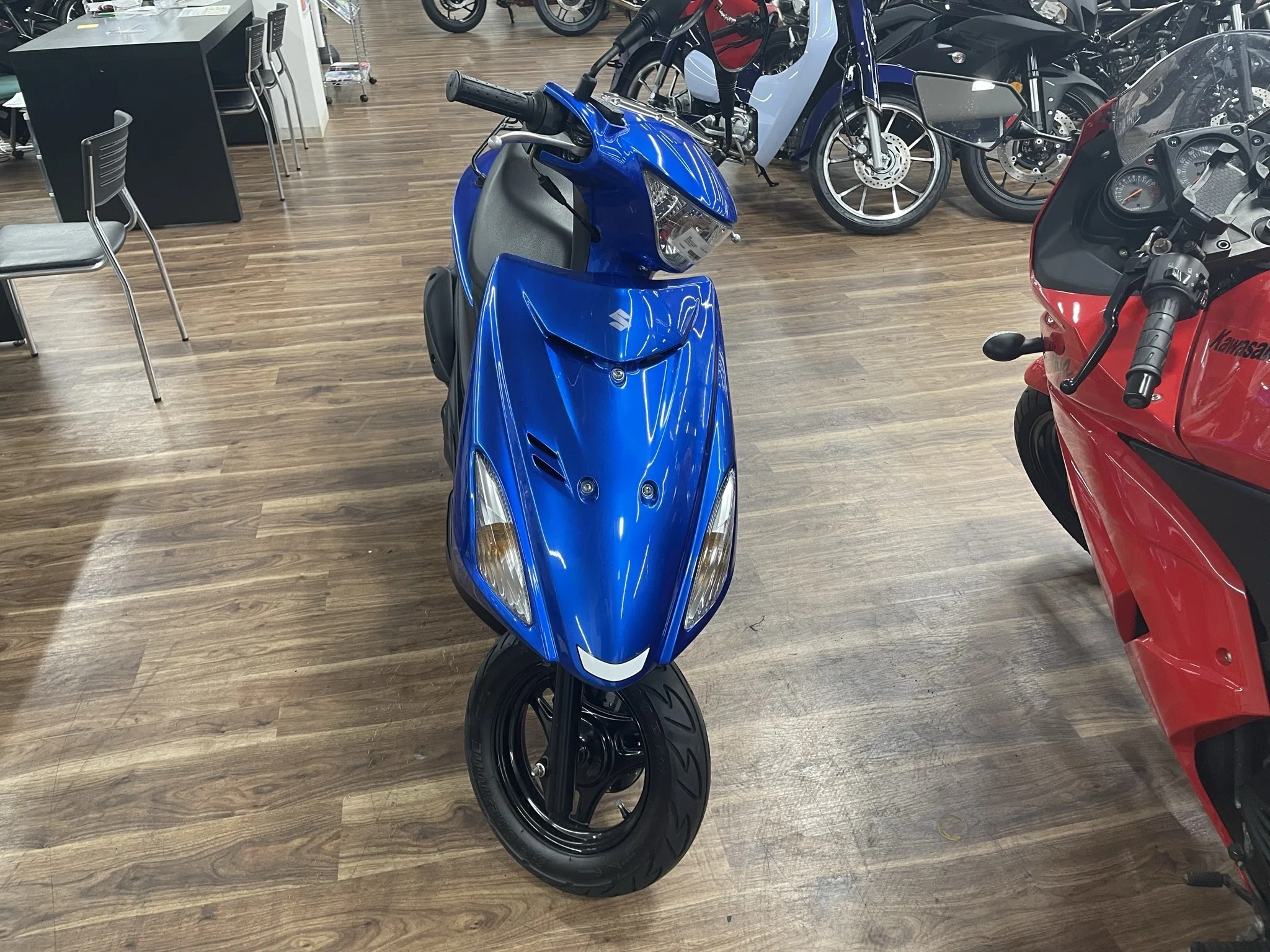 SUZUKI アドレスV125S 小型　AT 原付二種　人気 初の原付二種、スズキ「アドレスV125S」購入から乗り出しまでの話