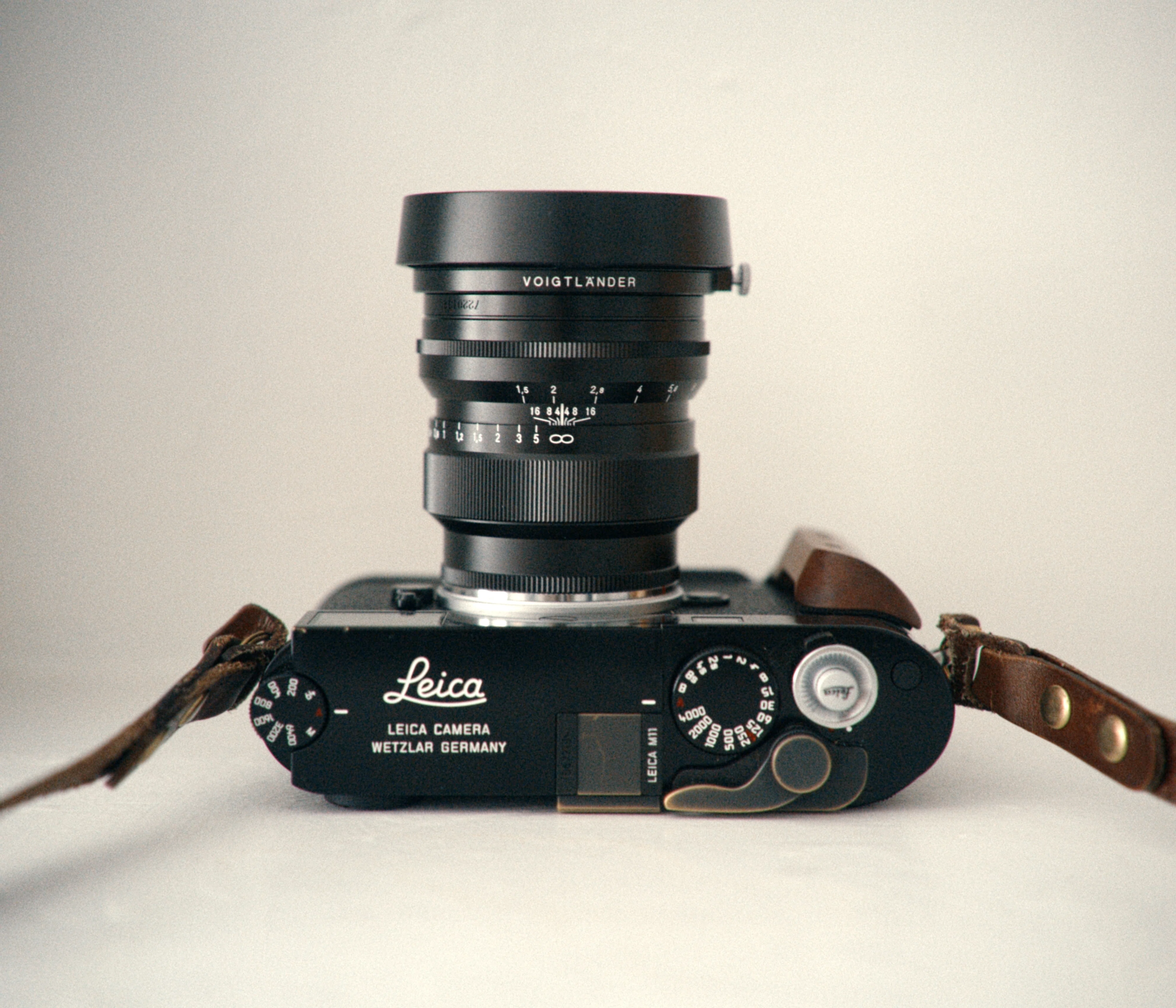 レビュー】 Voigtländer NOKTON 75mm F1.5 で中望遠スナップ｜たなぱんだ
