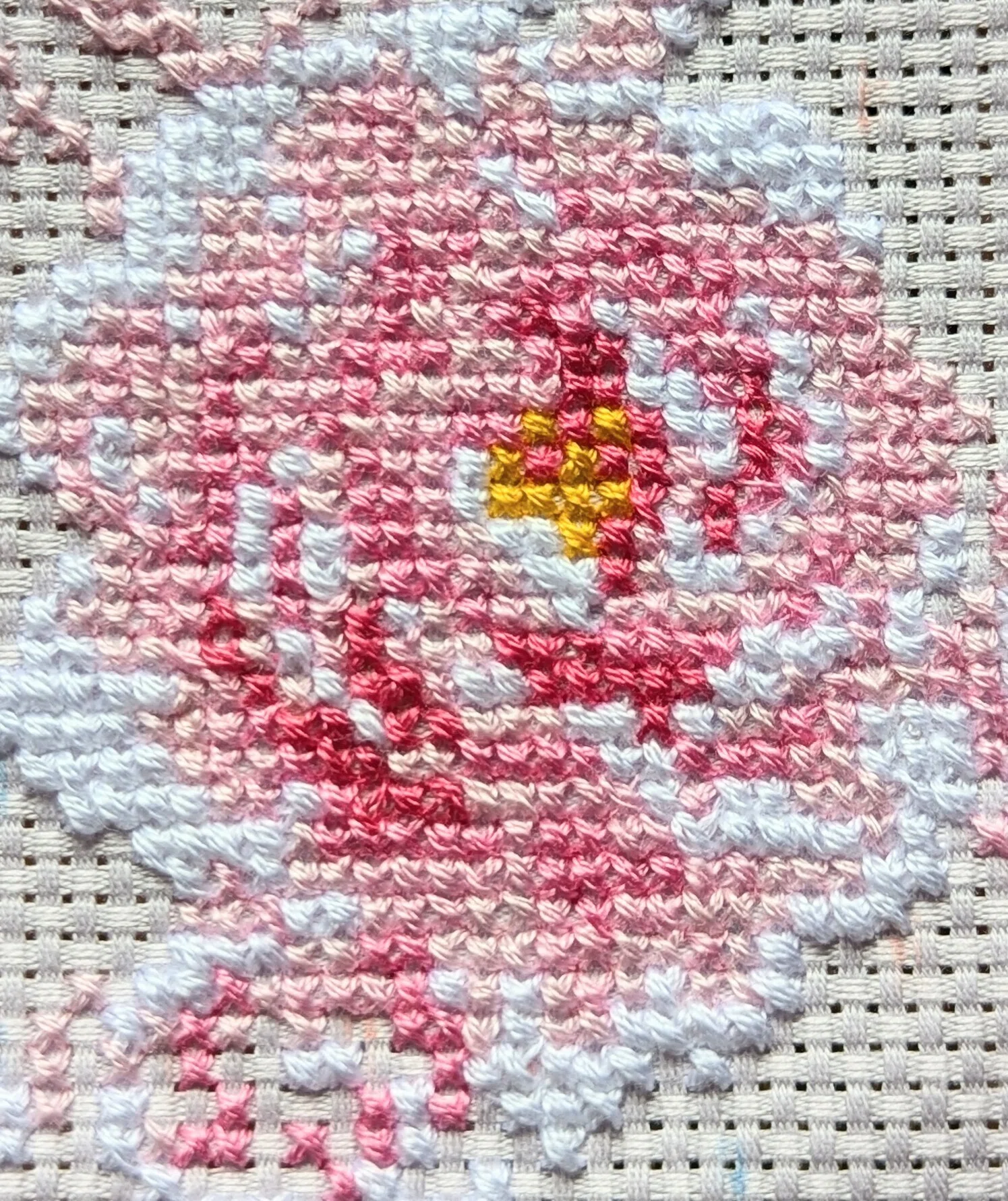 刺繍が”楽しい”を思い出させてくれた｜水野うさぎ
