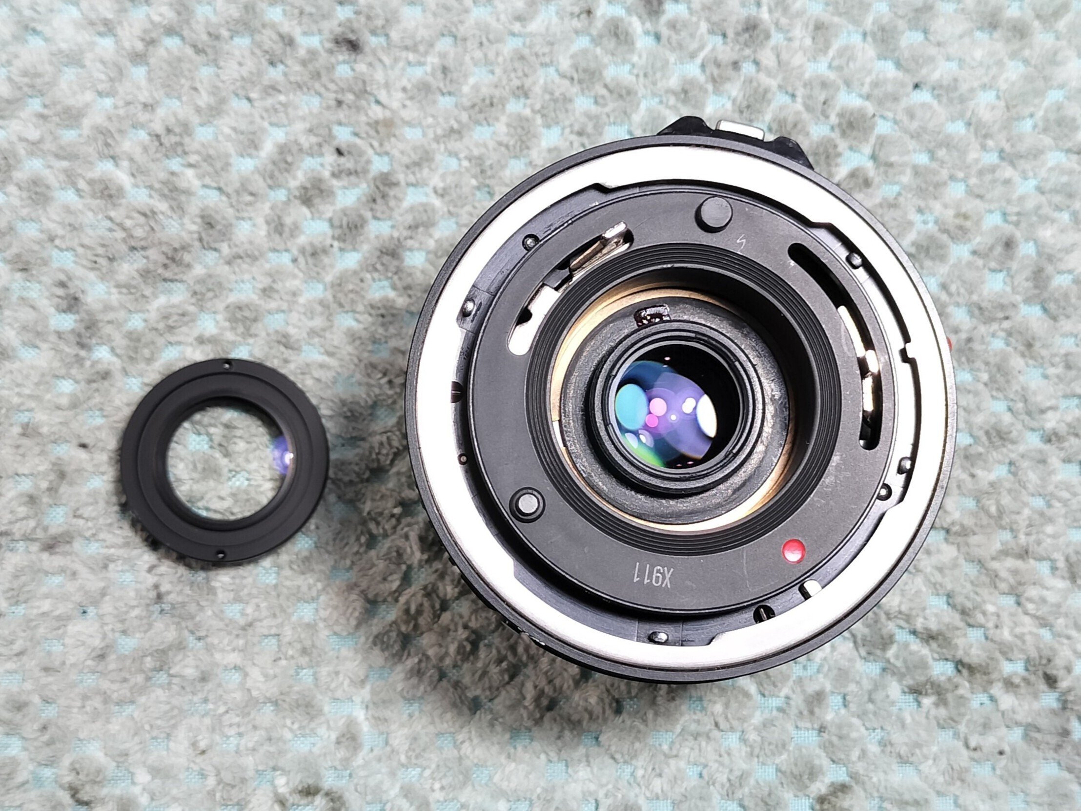 Canon New FD 35mm F/2.8の分解｜フィルムカメラ修理のアクアカメラ