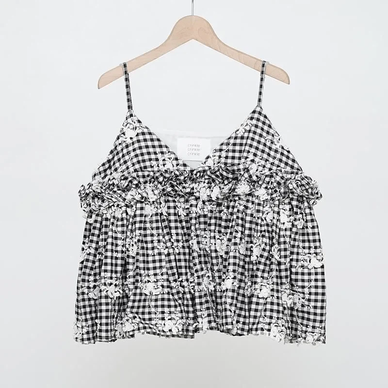 デニム映えトップス【 crinkle crinkle crinkle】3D embroidery デニム映えトップス【 crinkle crinkle crinkle】3D embroidery