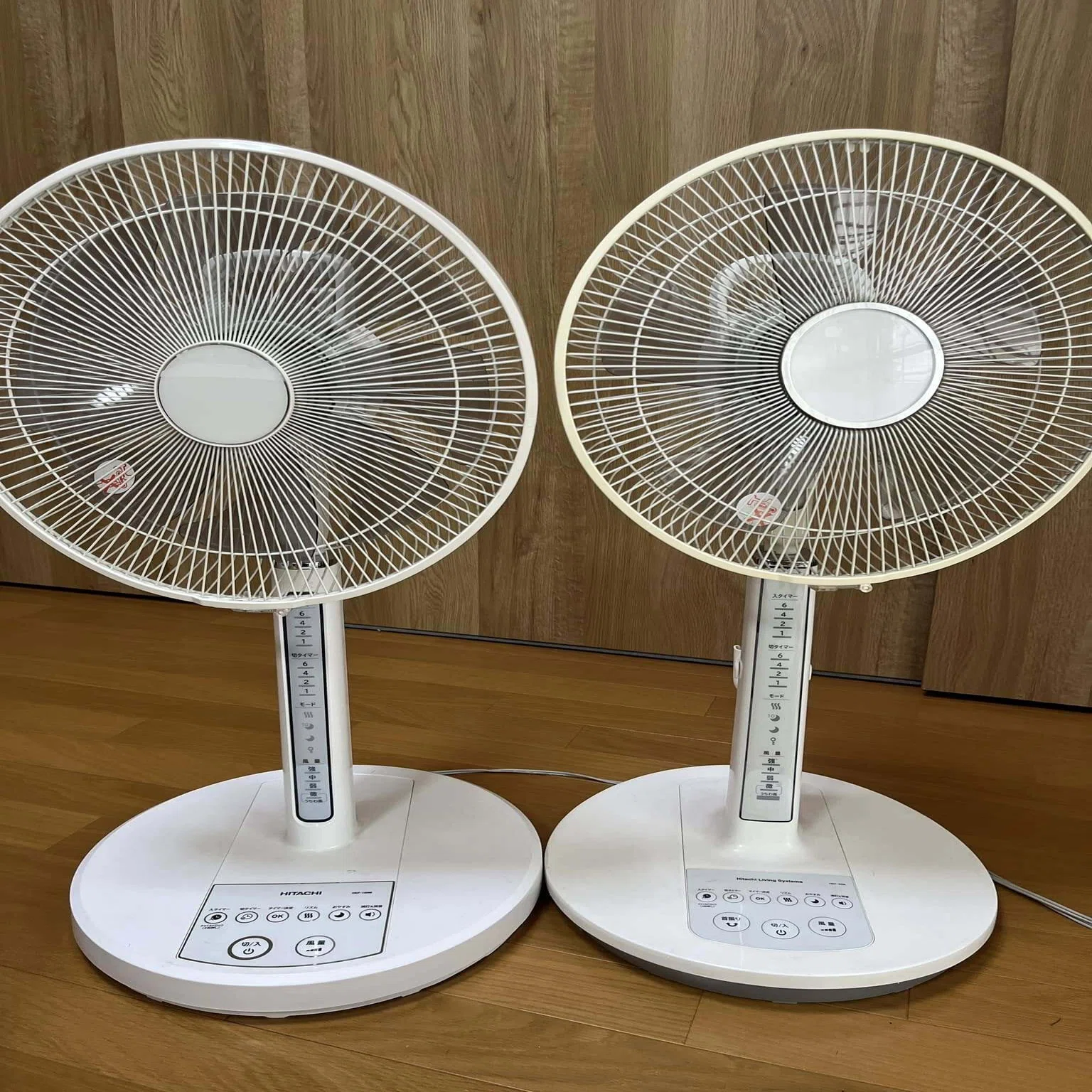 HITACHI扇風機の電源、風量ボタンの反応が悪くなり、タクトスイッチを 