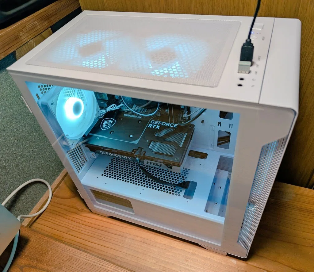 人生初のゲーミングPCを買いました｜鈴鳴うた猫