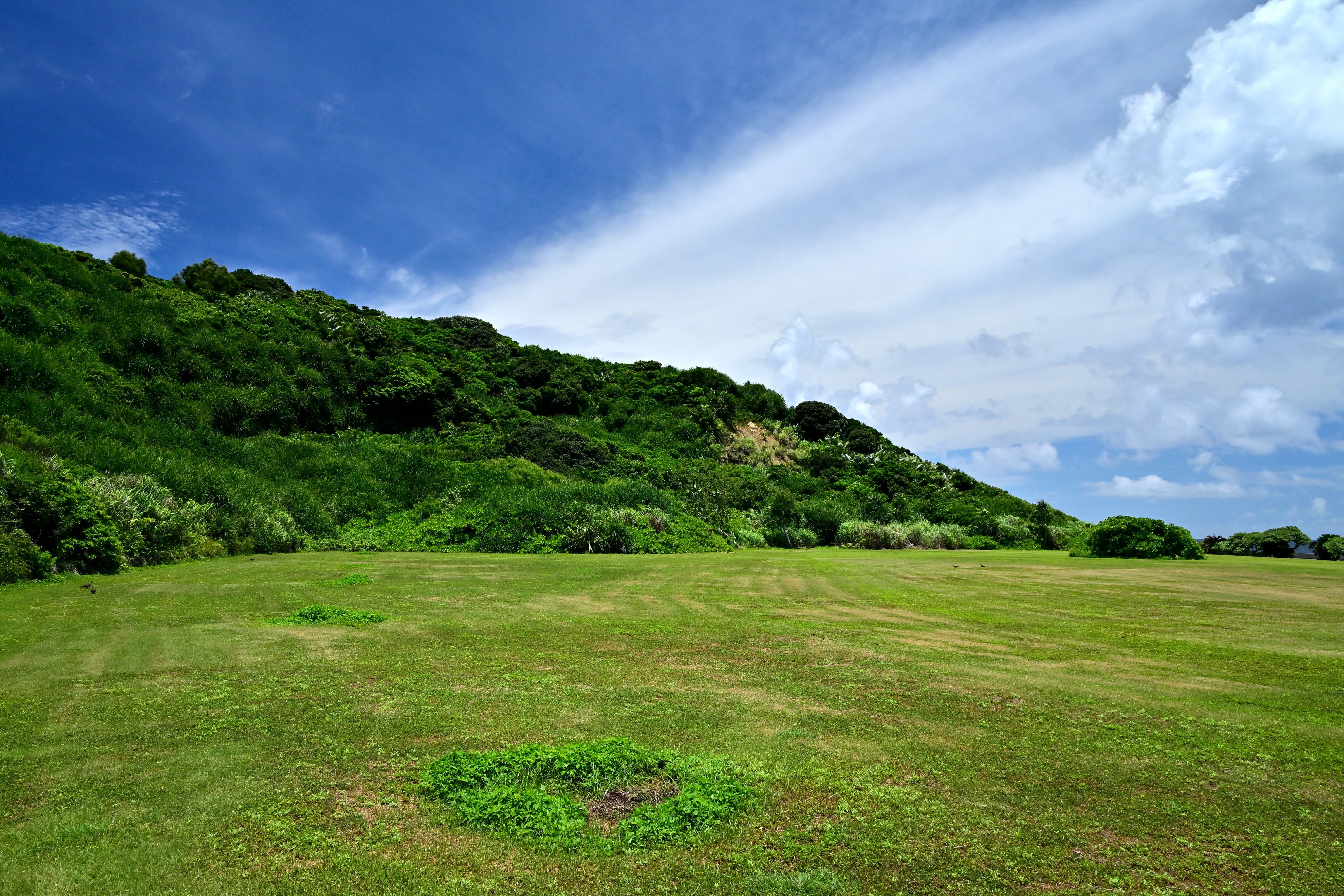 沖縄の離島】遠くはなかった大神島｜Heira.K