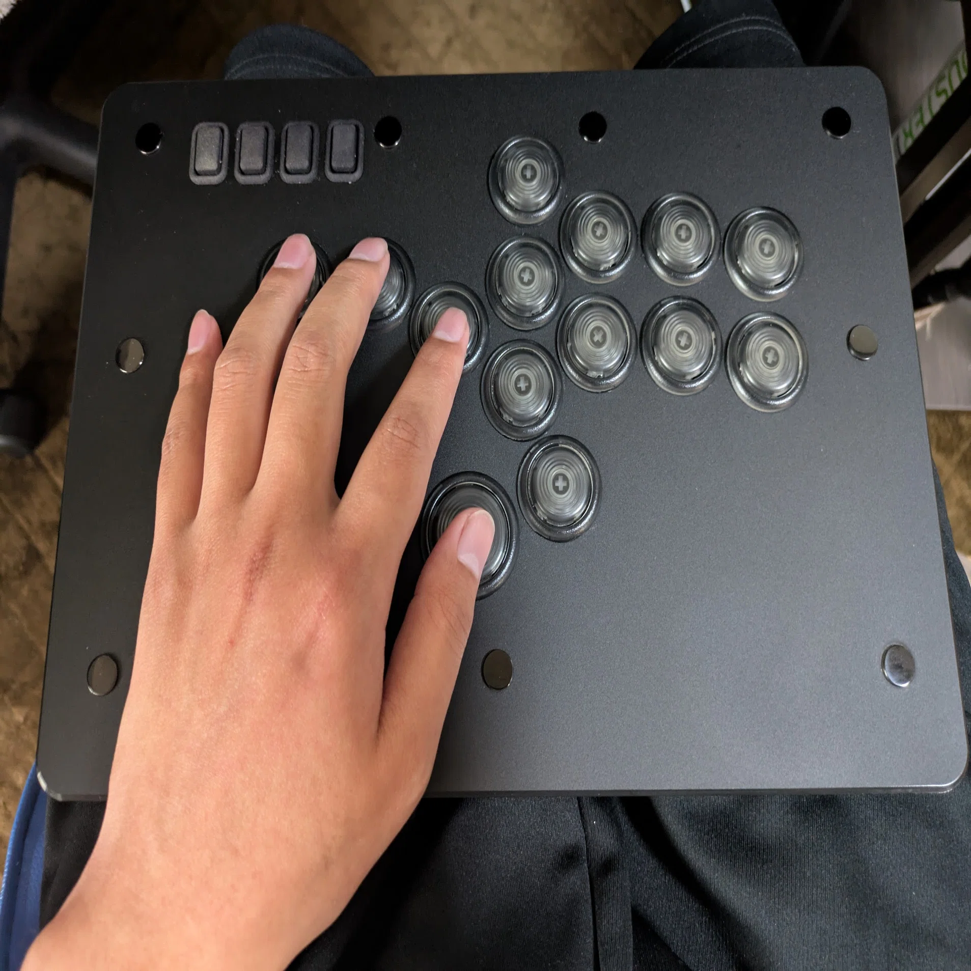 Guilekeys GF-16と『Shadow hunting』合わせたらコスパ最強レバーレス