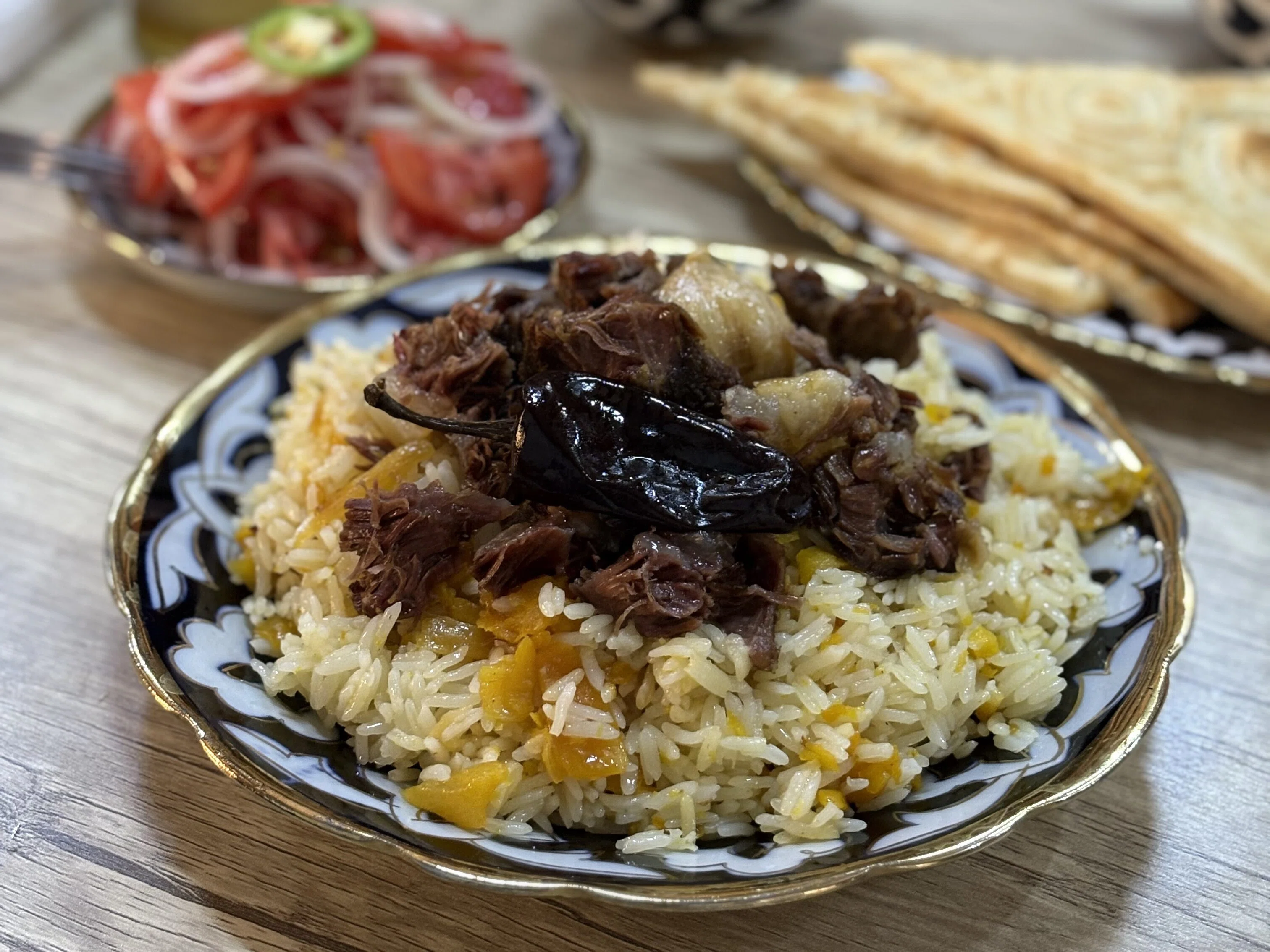 旅グルメ】ウズベキスタン国民食・プロフを4都市で食べ比べてみた