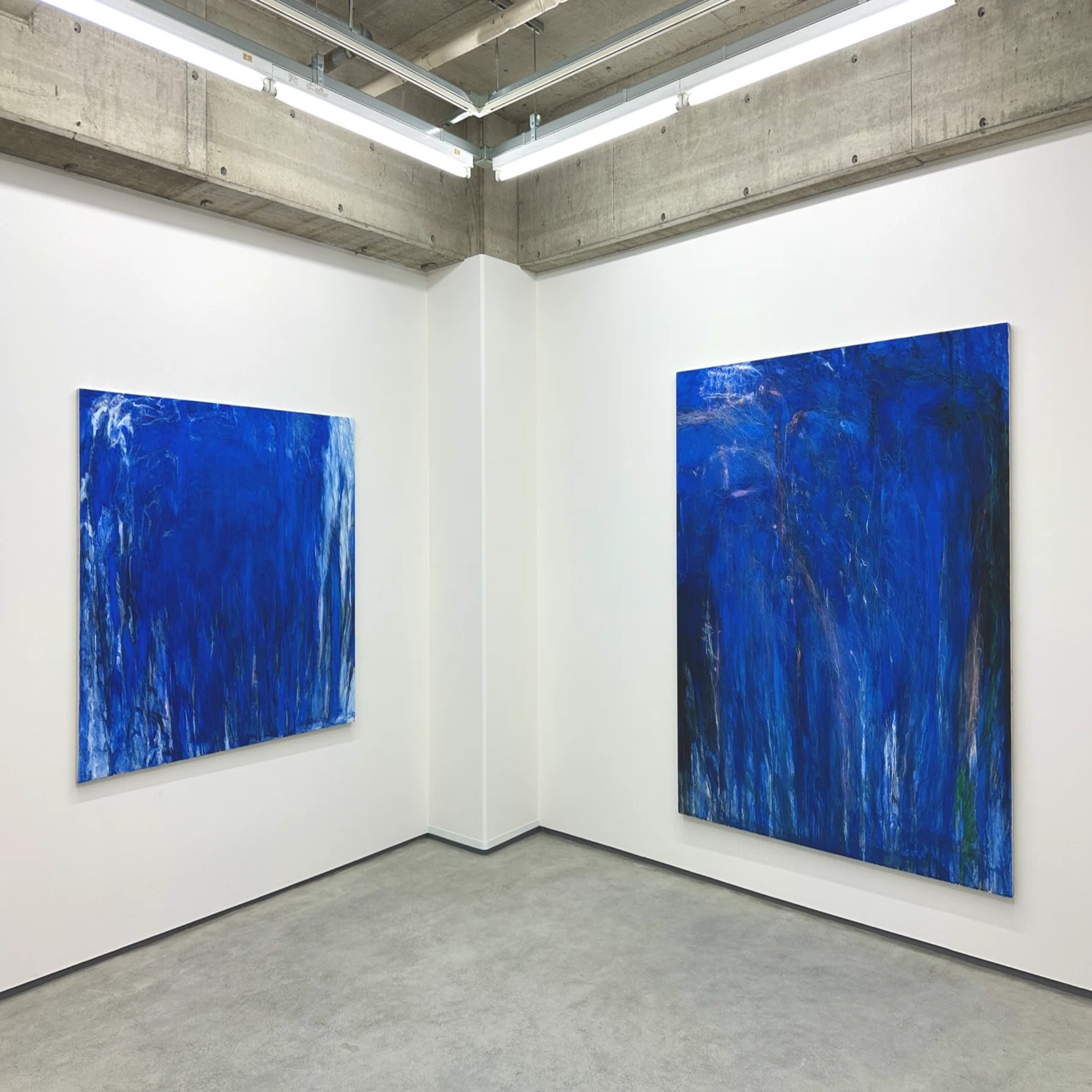 八丁堀のヒノギャラリーにて、6月14日まで。松本陽子展の作品は大作 