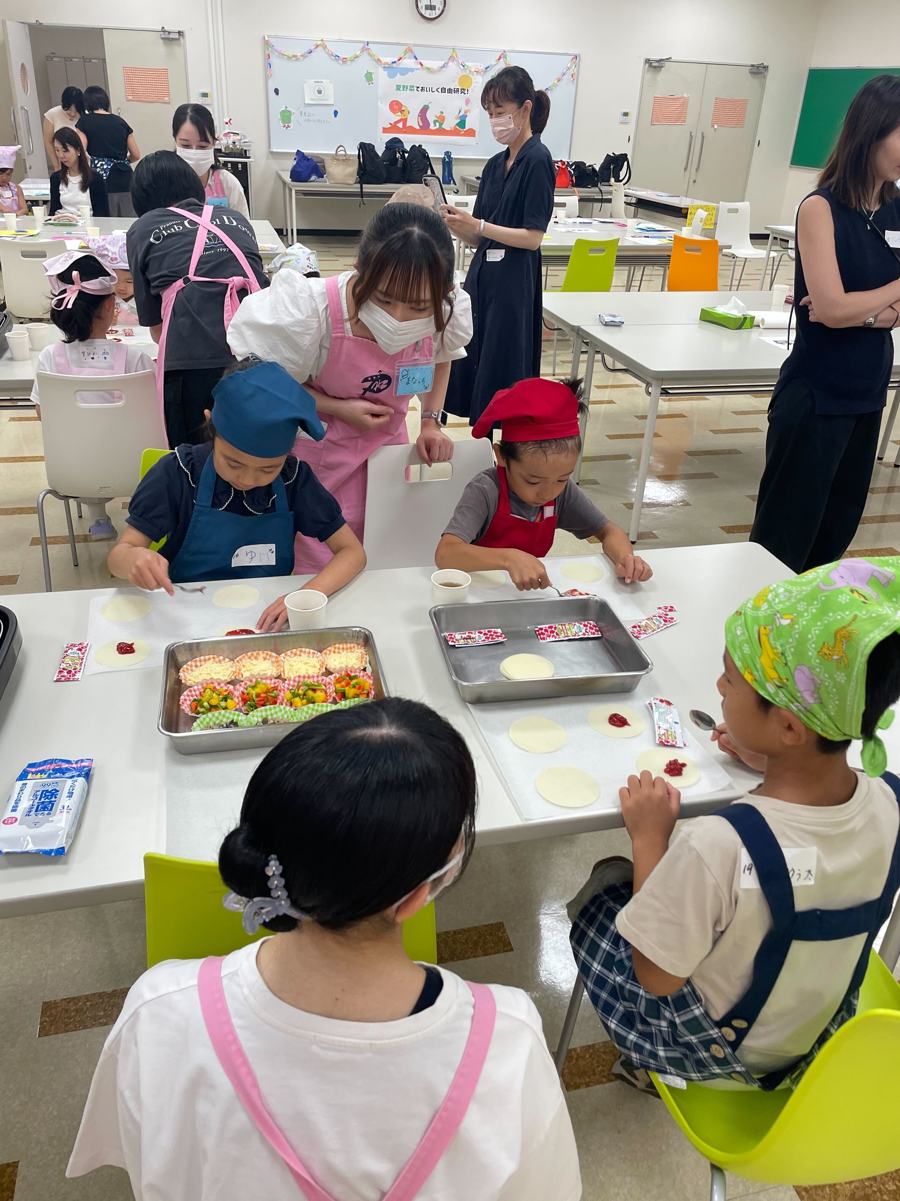 おいしい野菜研究室 夏野菜でおいしく自由研究～野菜の秘密を探ってみよう」を開催