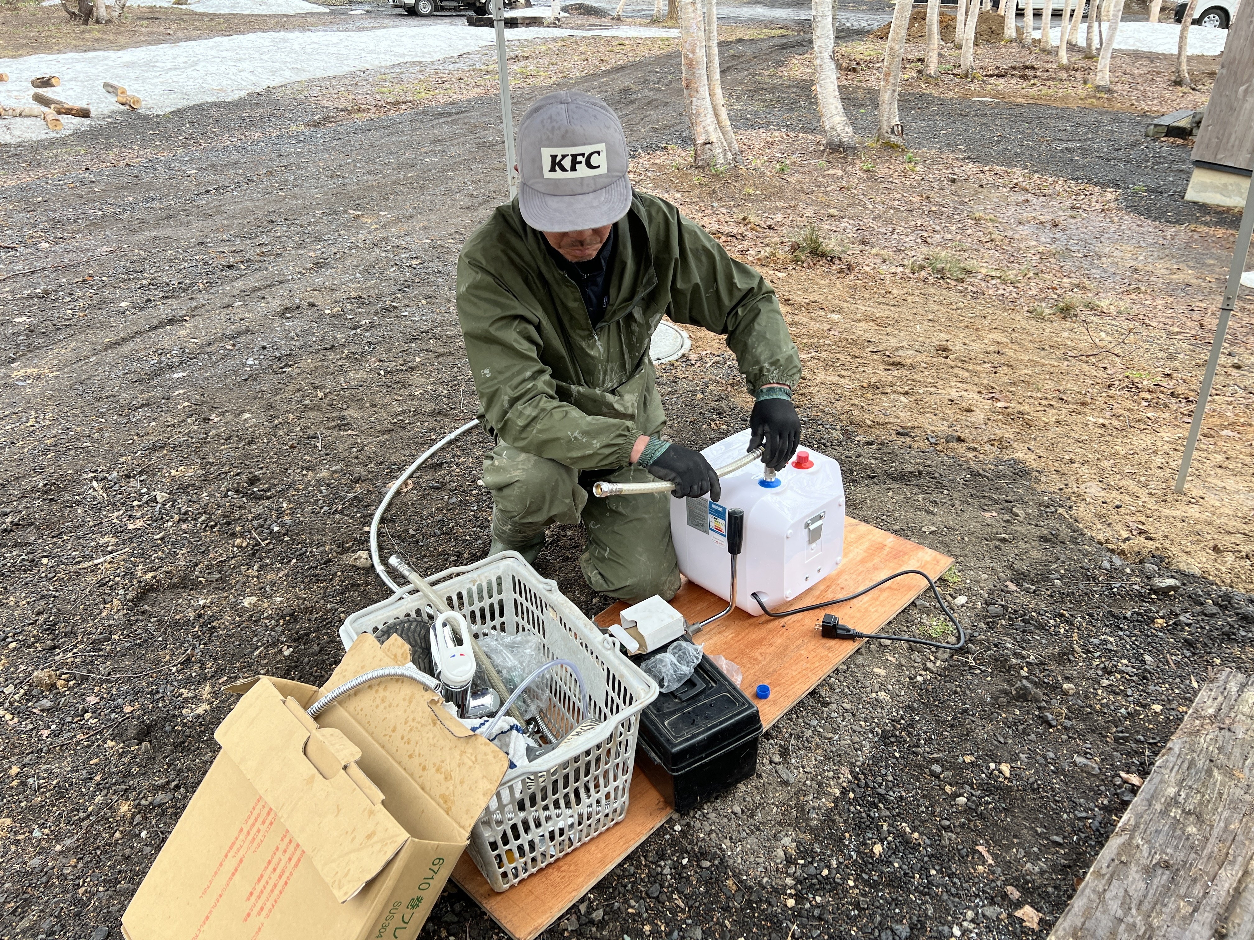 お話し中　電気温水器 中国製電気温水器の実力｜Au Grenier（オ・グルニエ）赤井川村