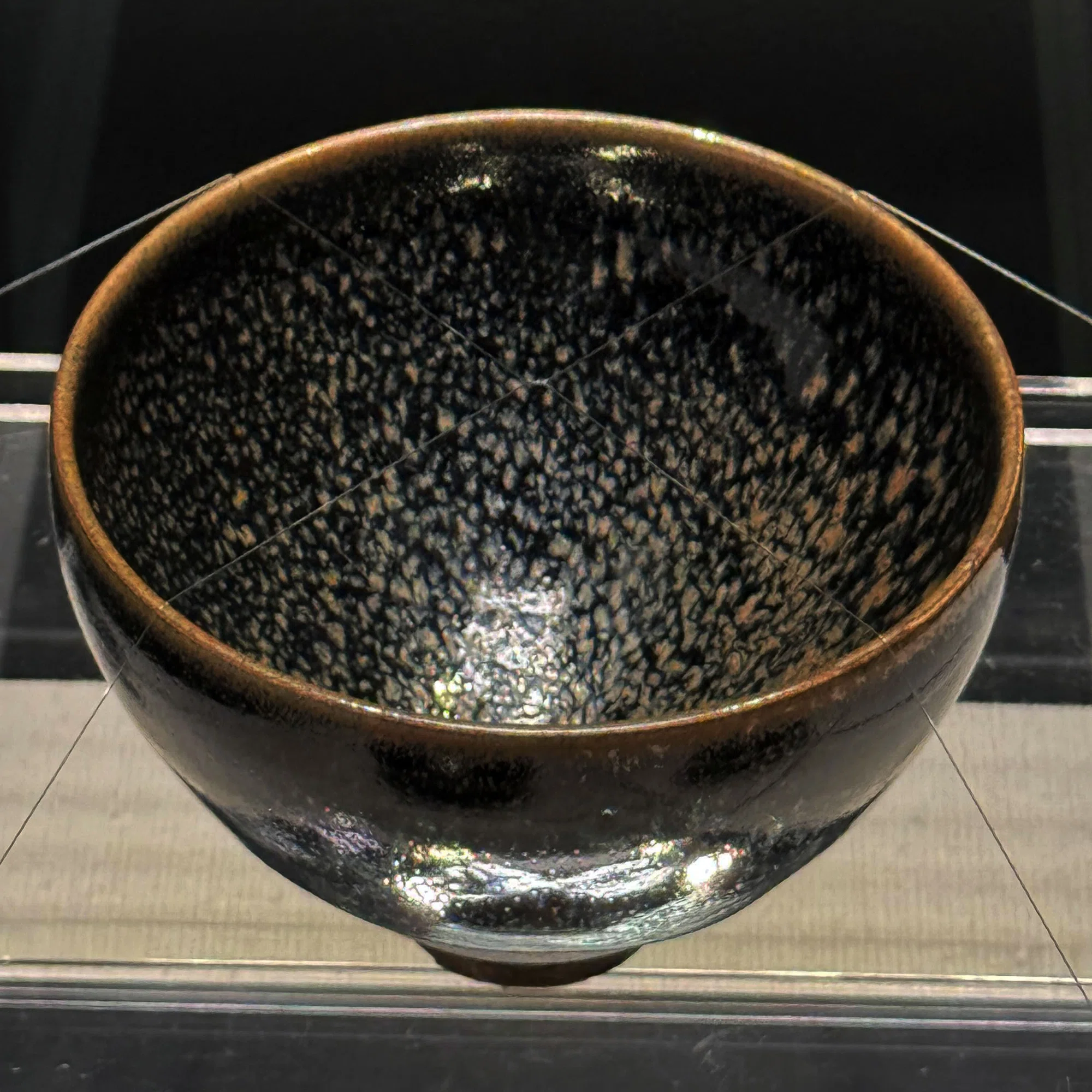 美術展2025#51】黒の奇跡・曜変天目の秘密＠静嘉堂文庫美術館｜mata