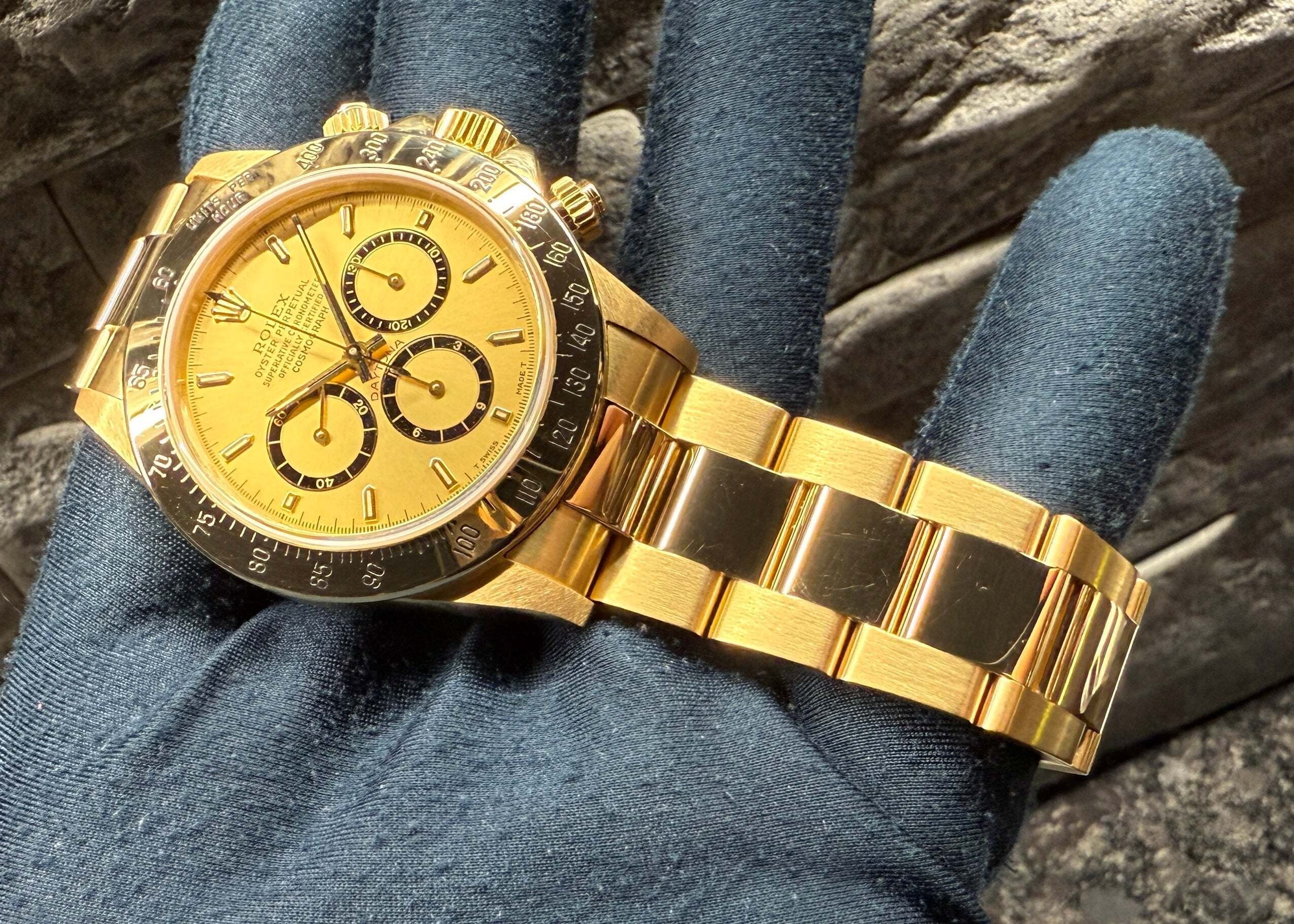 逆6 シングルトリチウム 金無垢デイトナ 16528 N1番 シャンパン