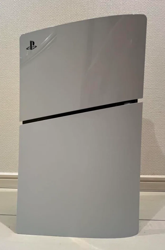 2025年最新】PlayStation 5（CFI-2000A01）を買うべき7つの理由｜新型