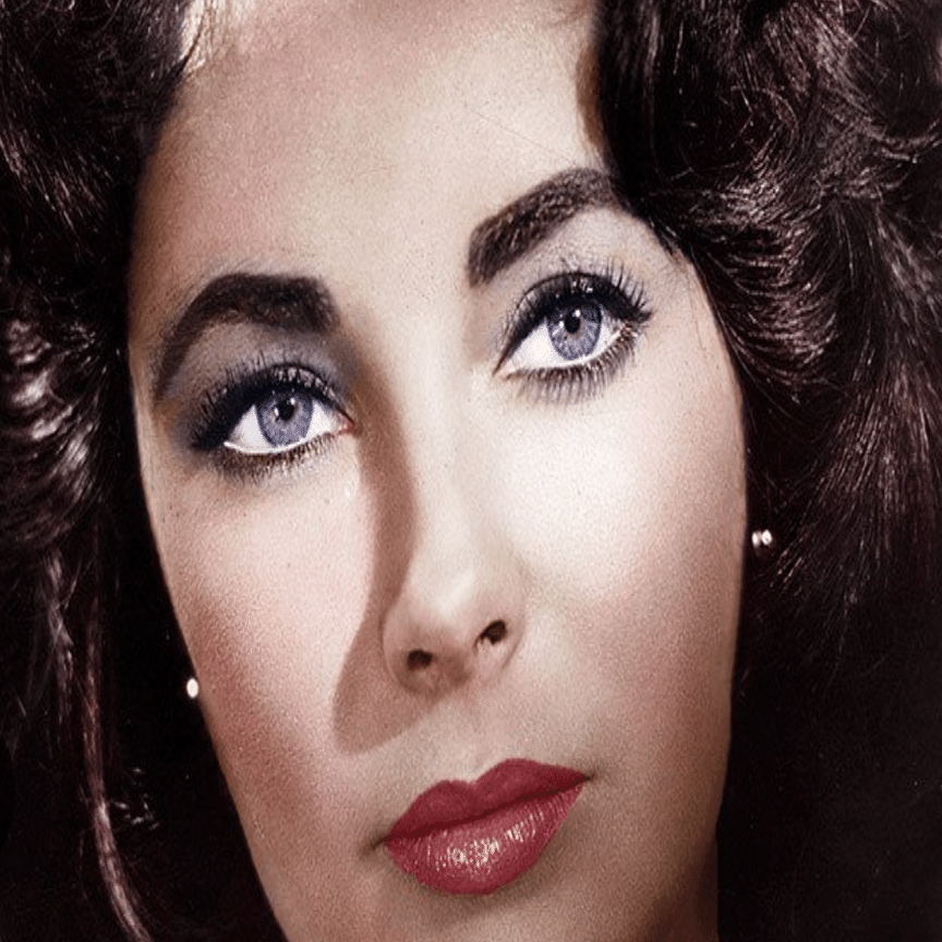 世界でたった２%の人が持つ、緑色や紫の眼がとっても美しい！｜ぱや | 好奇心の壺, image size:1262x864