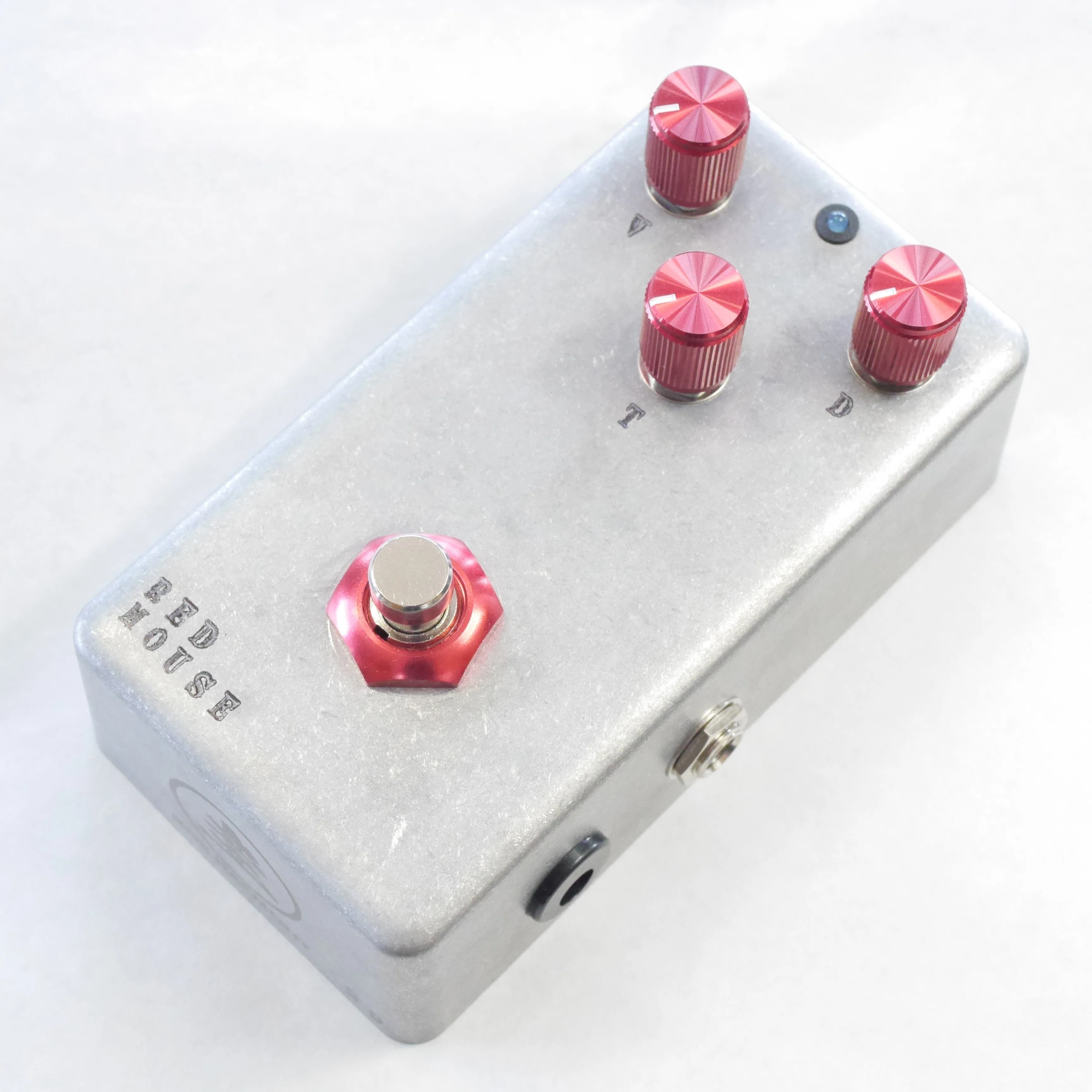 ハンドメイド・エフェクターの新定番KGR HARMONY「AL STANDARD」が示す