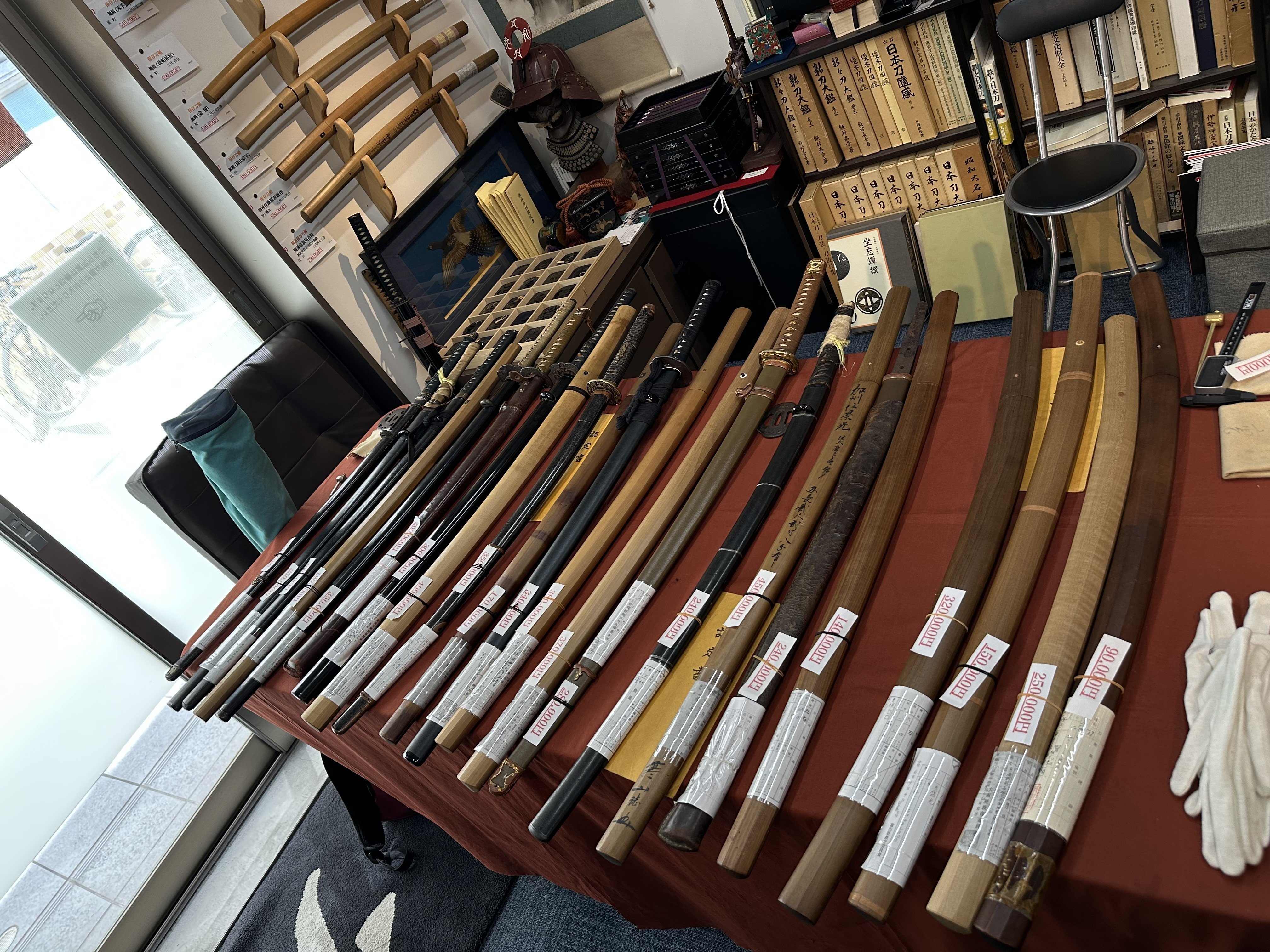 神田藤古堂さんの展示即売会へ② その他気になったもの編｜刀箱師の