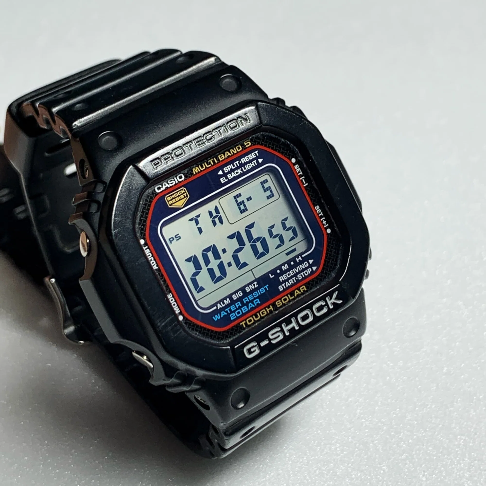 20年動くソーラー時計がすごい！ シチズン アテッサとカシオG-SHOCKの 