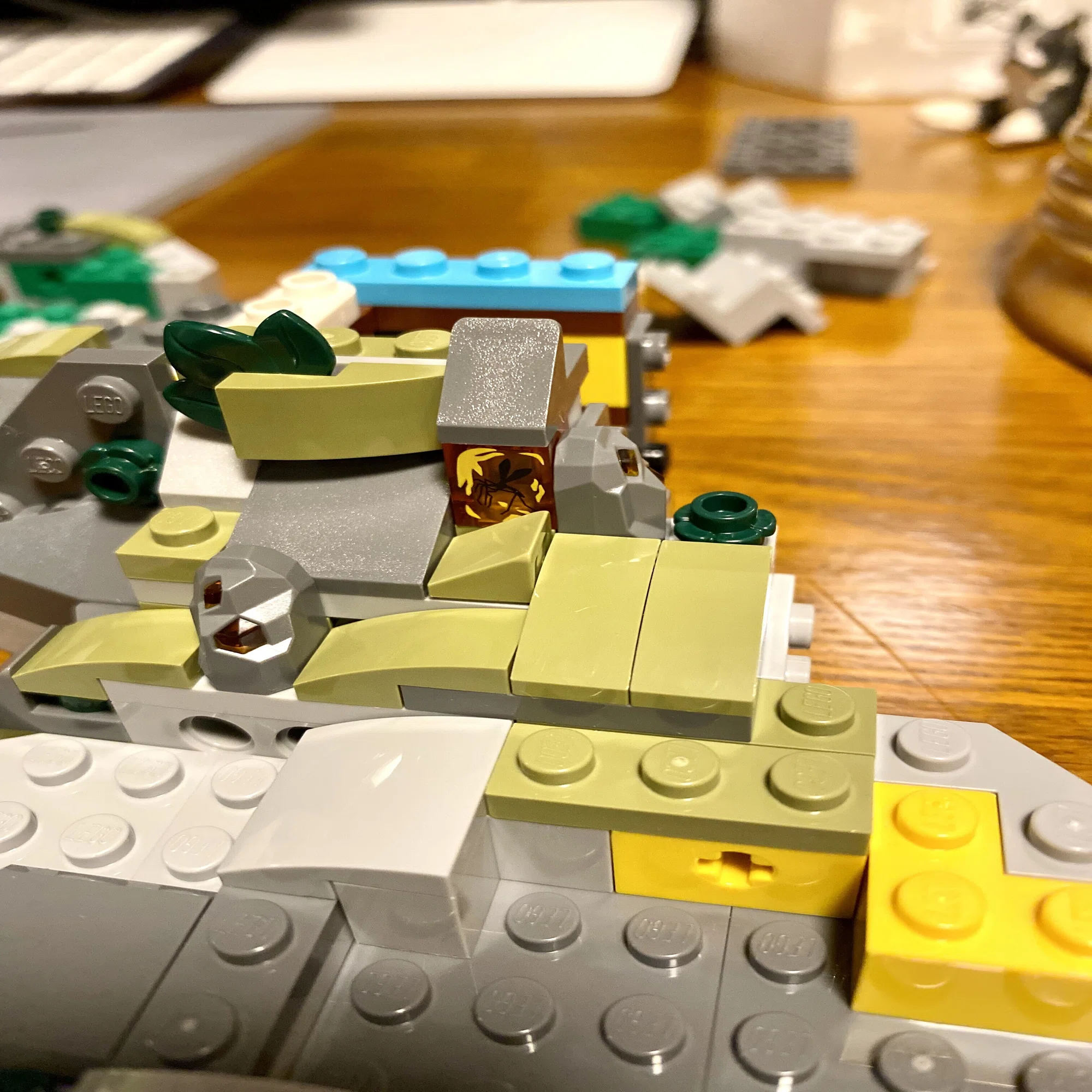 三日坊主、3万6千円のLEGOを組み立てる。②｜cozou