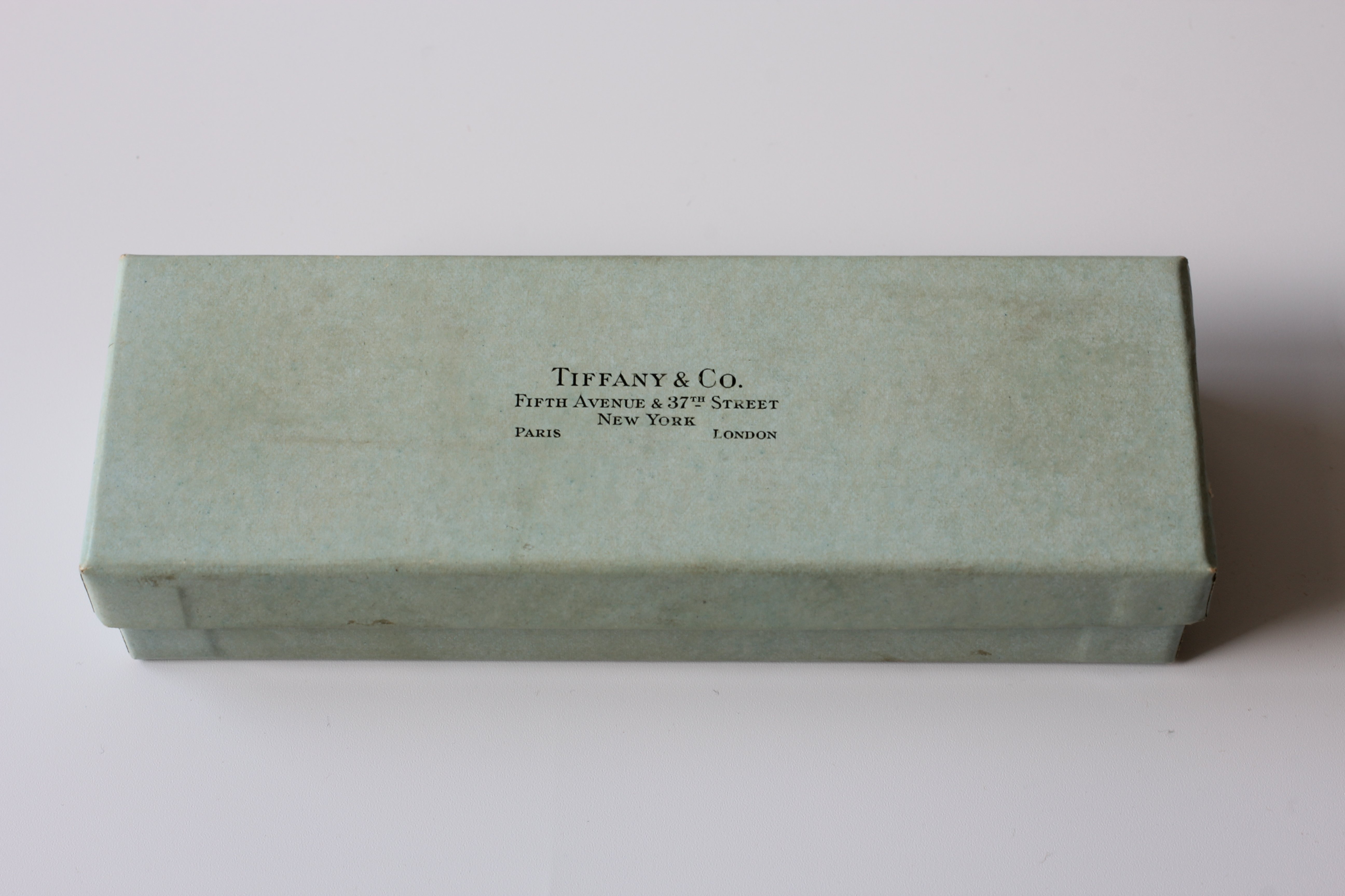 ティファニーの箱｜ブラウンよばなし