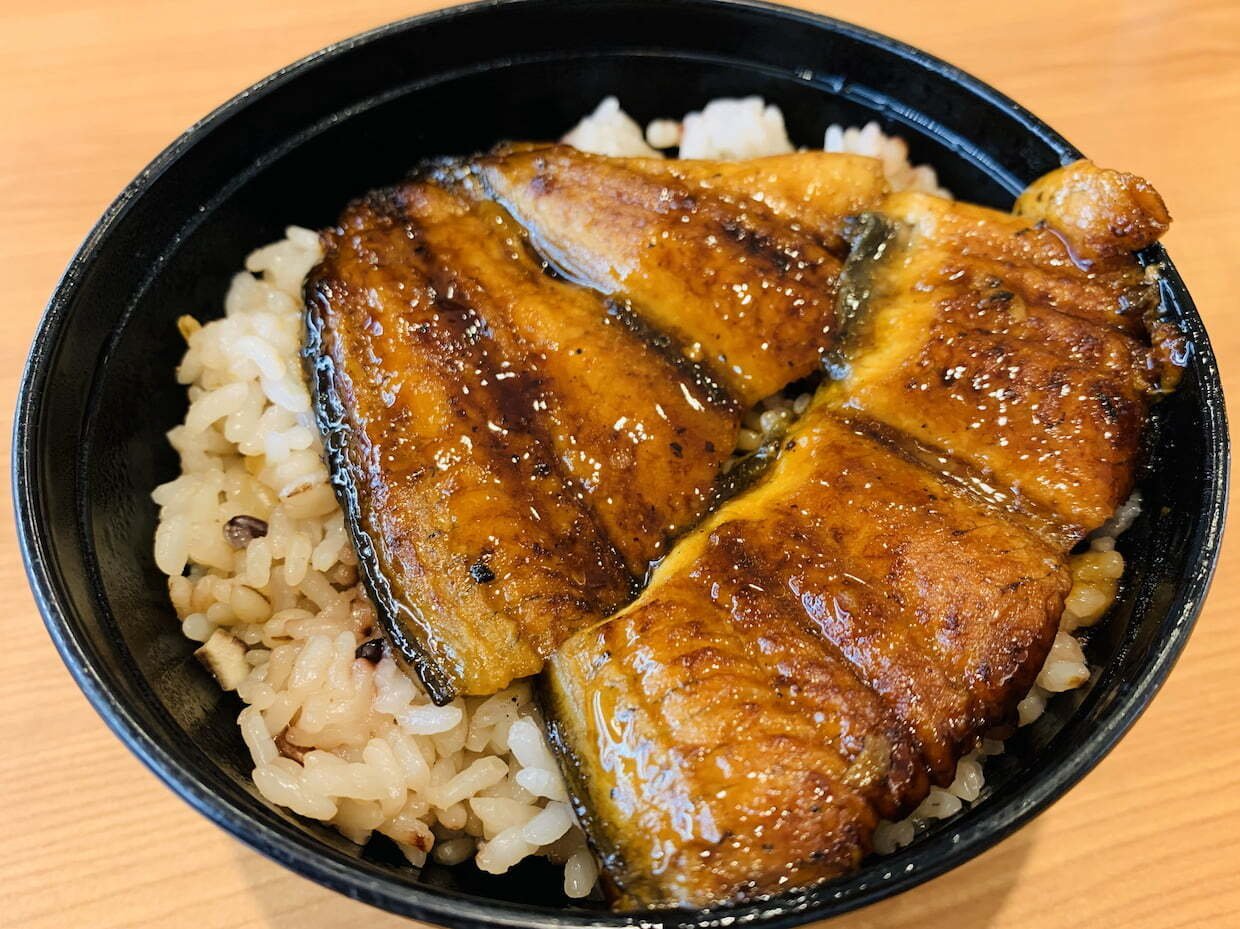 うな丼小僧 日清謎うなぎ丼 1セット（1個×3） 日清食品 - アスクル