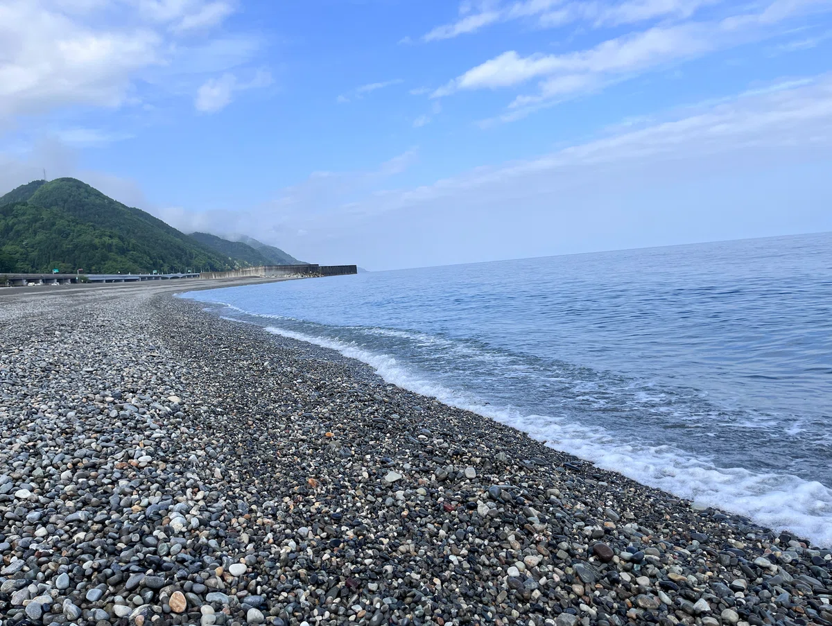 翡翠は翡翠らしくない姿で現れる。キツネ祭りin糸魚川（翡翠を探す旅