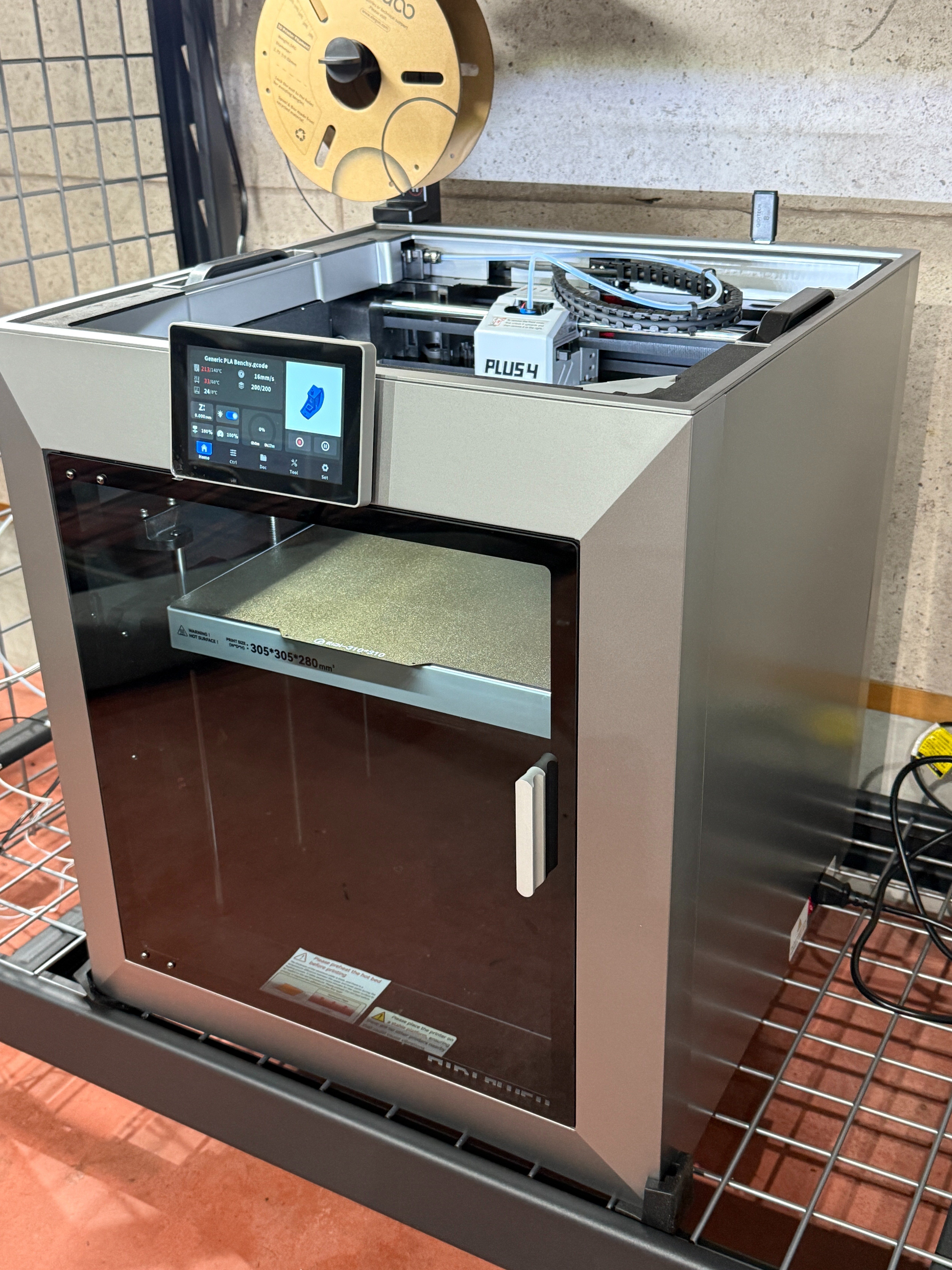 QIDI Plus 4 導入レビュー｜加熱チャンバー付きでこの価格？プロ