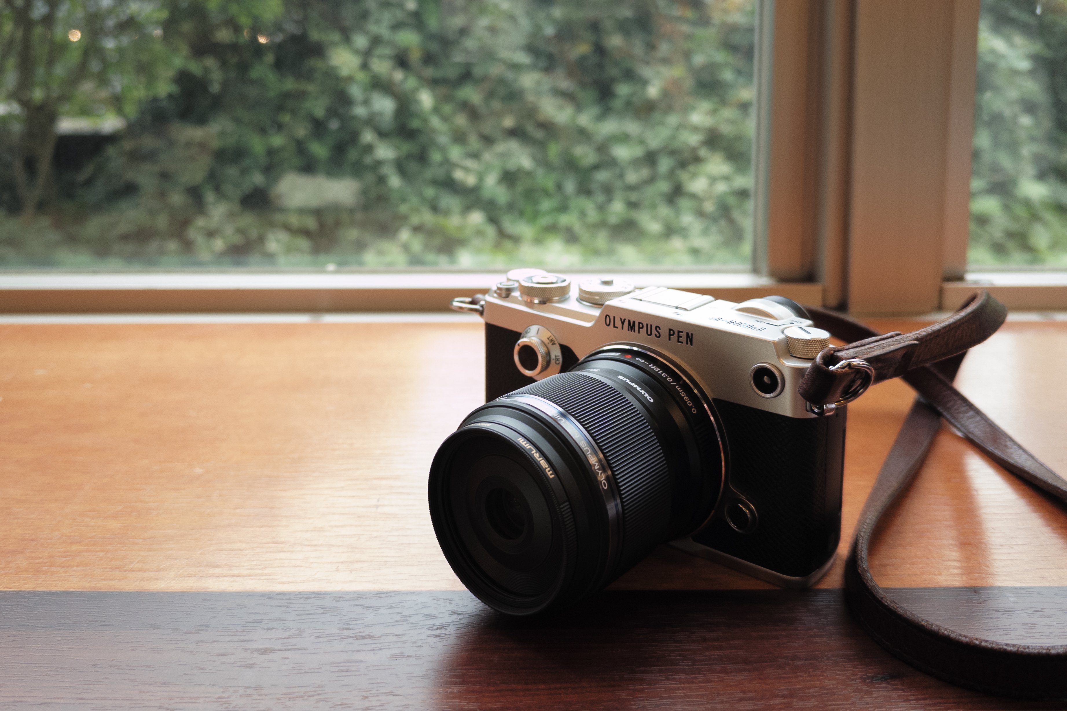 leica_dg_summilux_25_ii_ogp.jpg