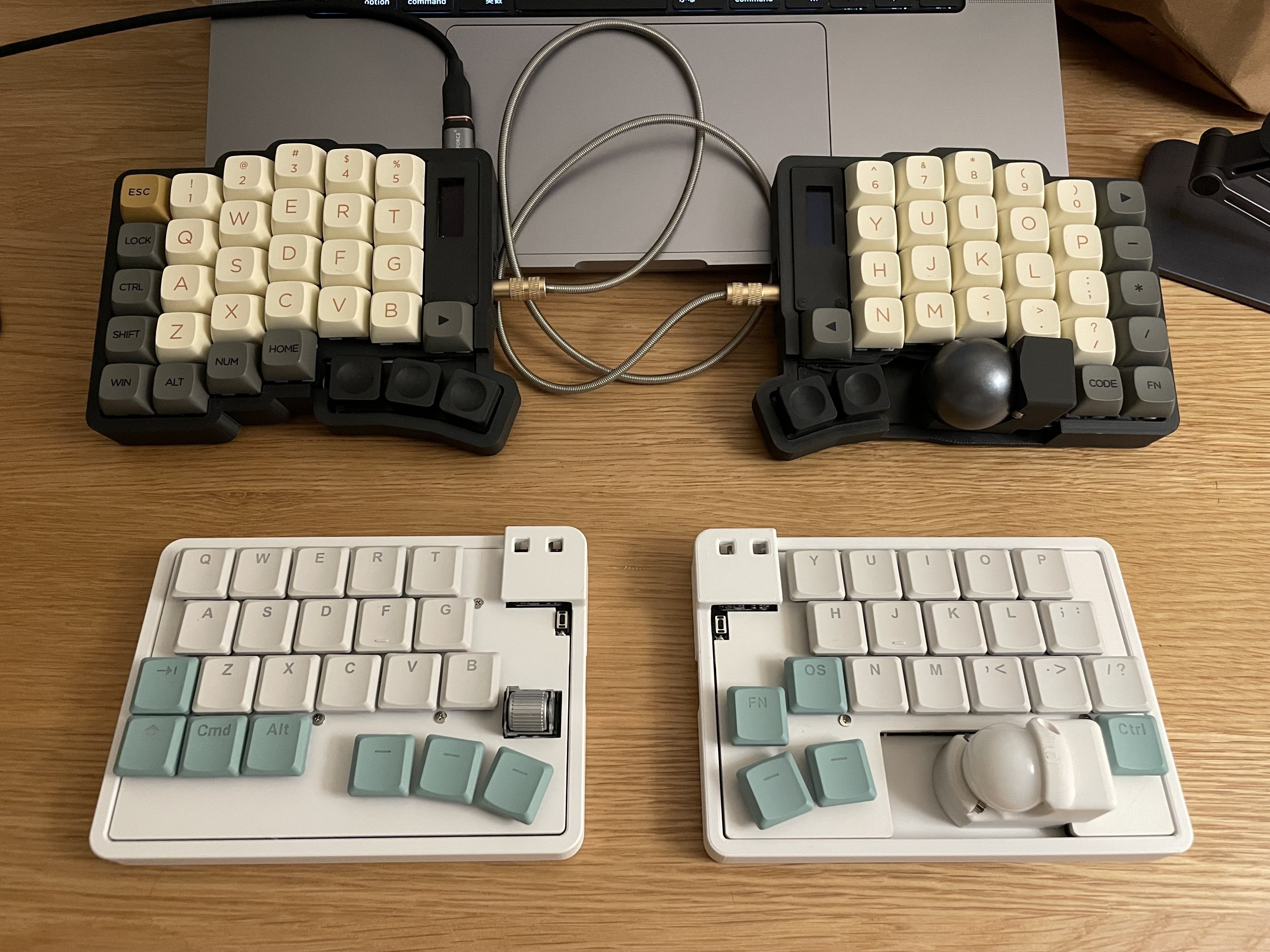 分割無線でロウスタッガード配列 キーボード 「zonkey」を触って