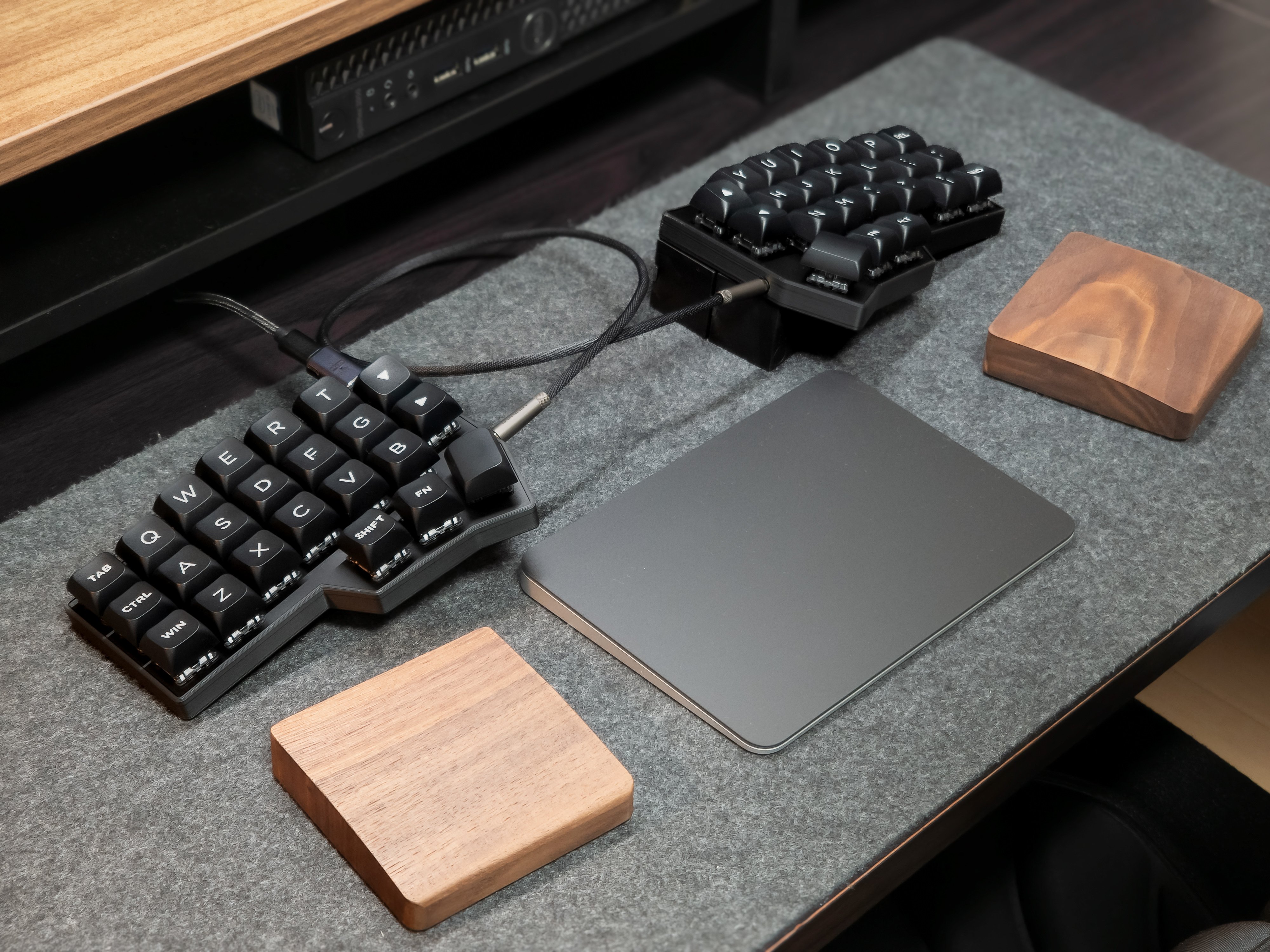 corne v4 cherry 有線 動作確認済み Corne V4 Cherry