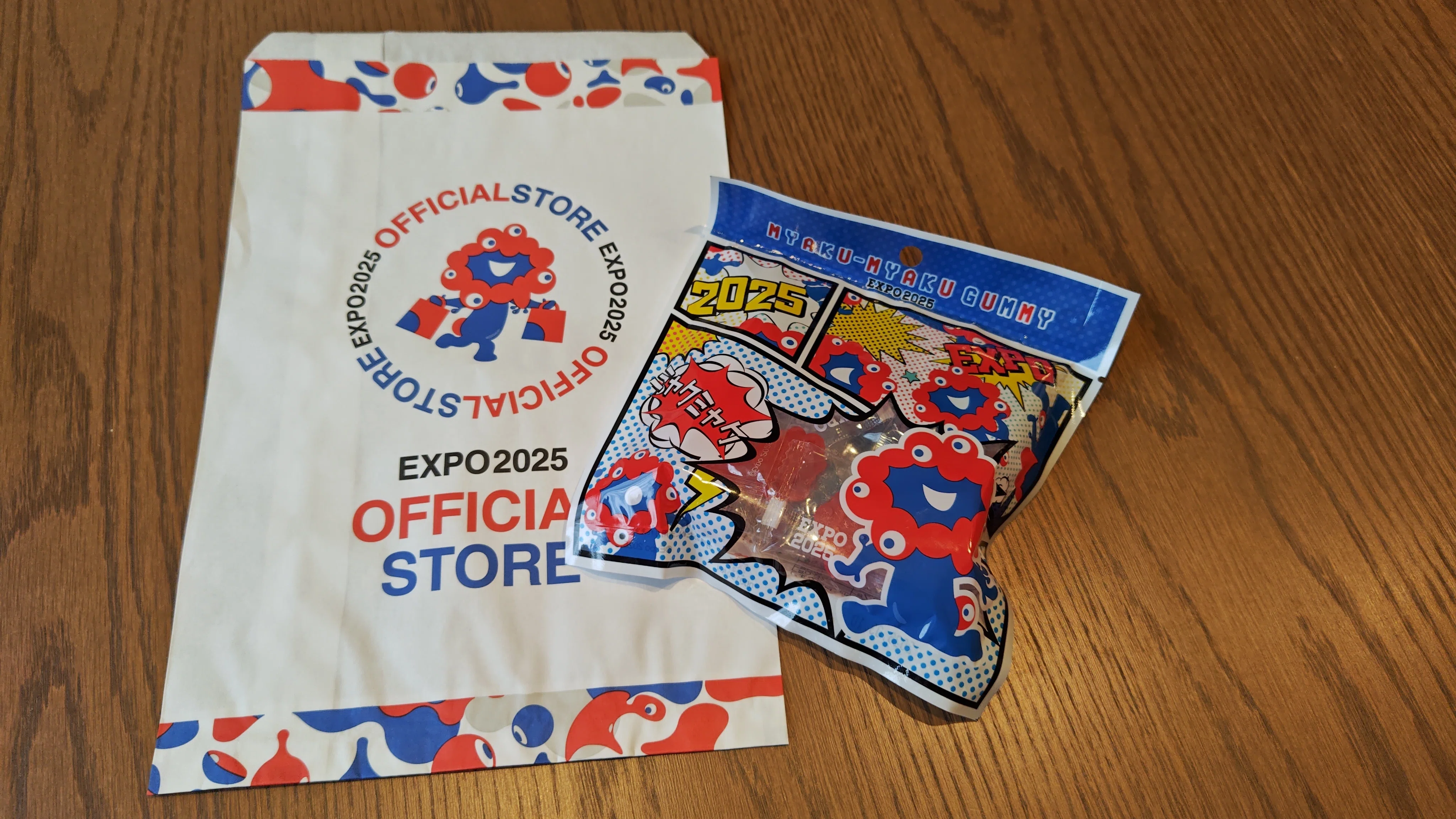 万博土産】唯一買えたのは、ミャクミャクグミ｜mochipさんぽ＊山歩と