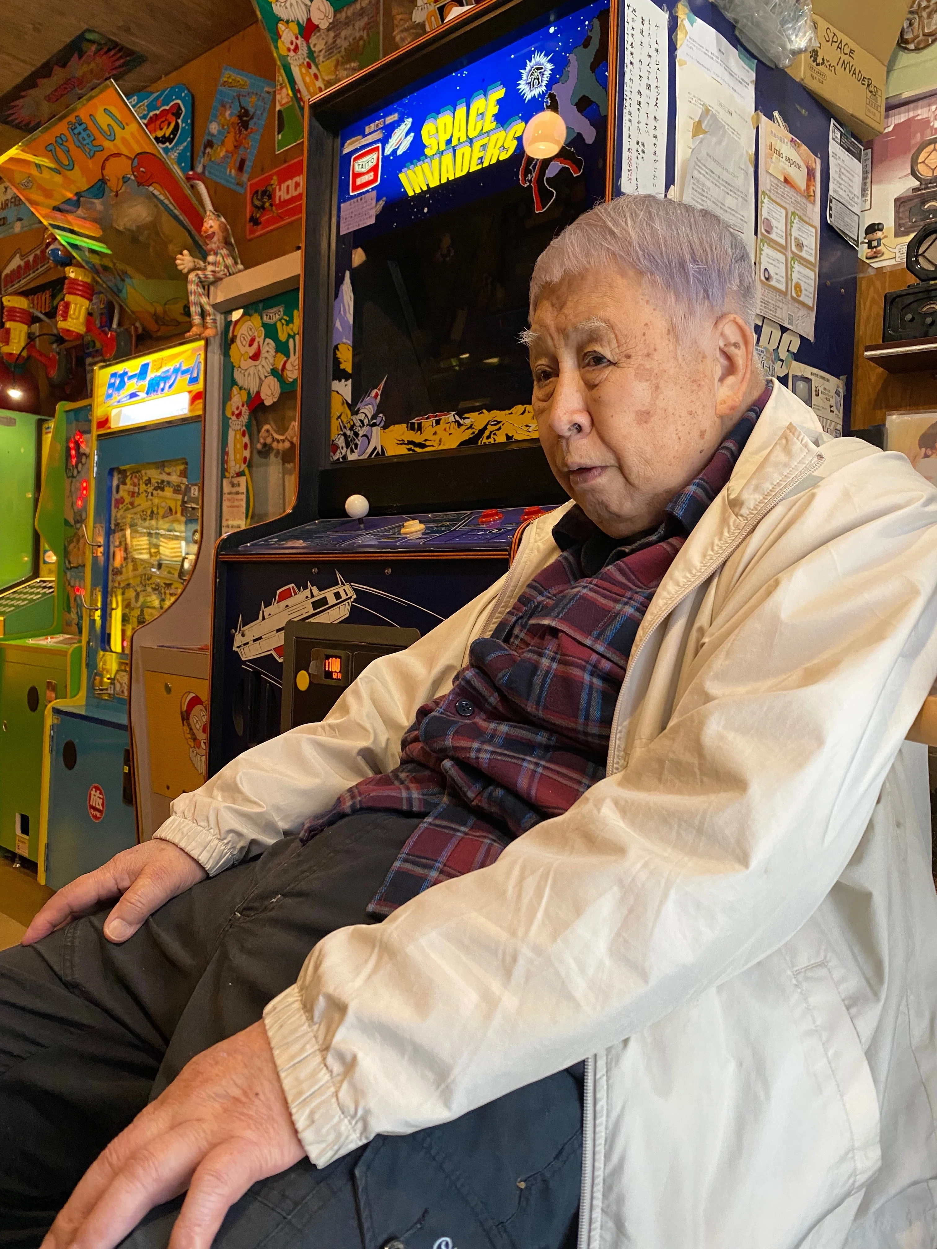 レトロゲームで遊ぶ──熱海・和田たばこ店｜駄菓子屋今昔ものがたり