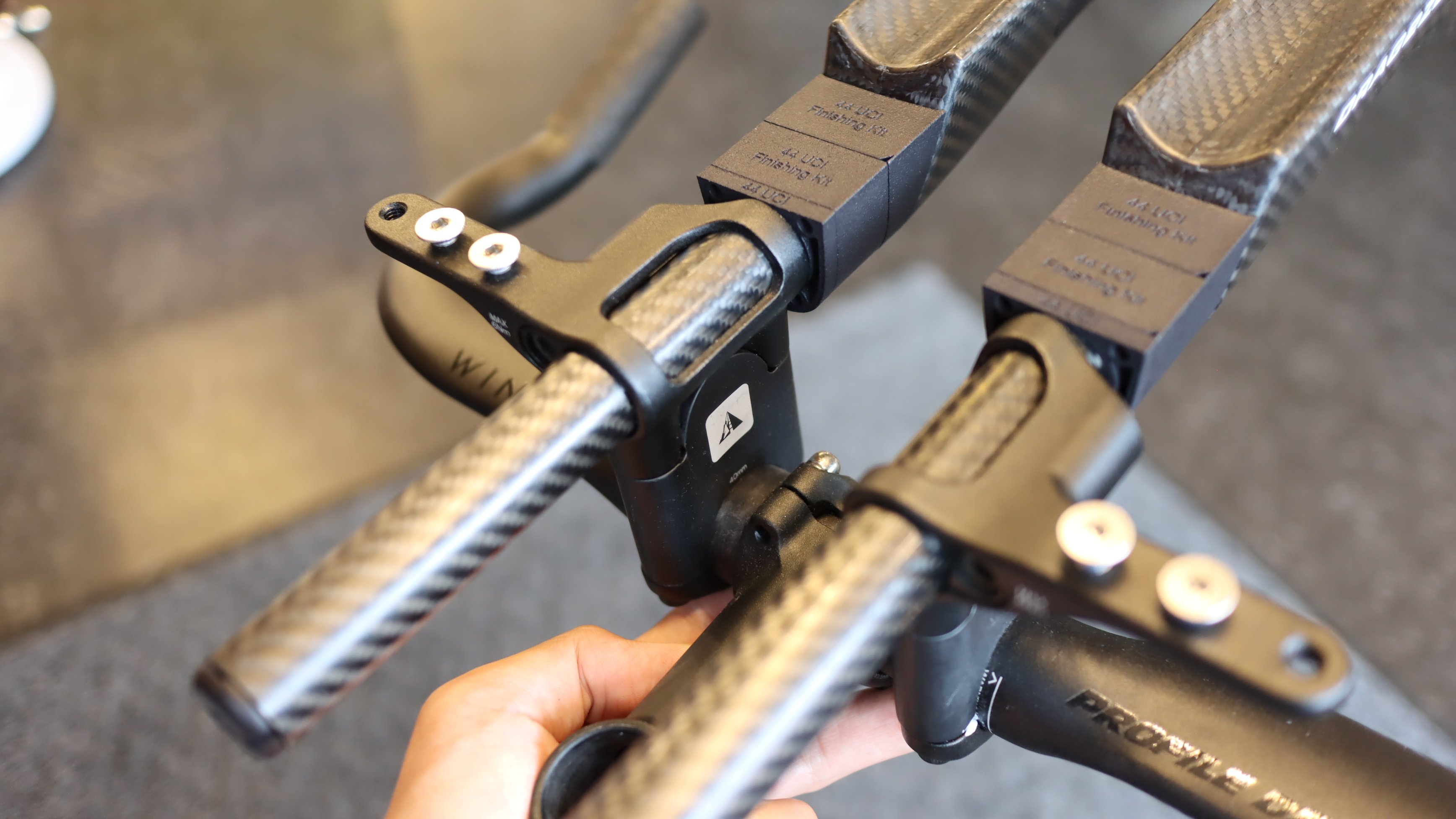 DRAG 2 ZERO Hi Rise カーボンエアロバー DRAG 2 ZERO Hi Rise カーボンエアロバー 入荷しました