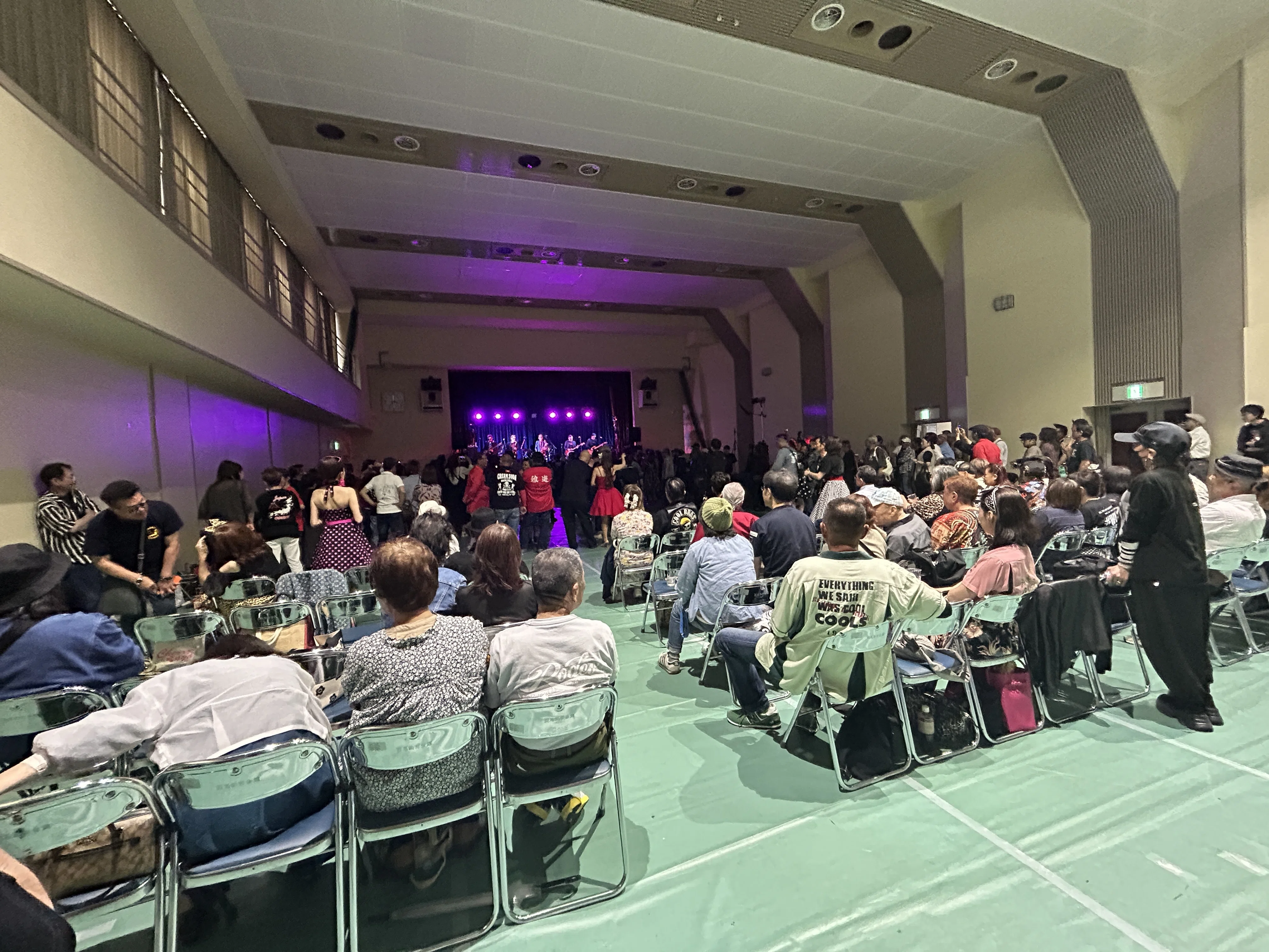 やっぱりライブは元気をもらえる！生の声と生演奏はサイコーだね