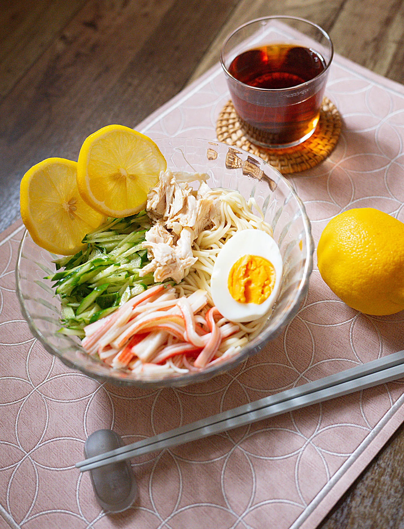 夏のごちそう「瀬戸内 潮風れもん冷麺」｜レモン香る、さっぱり