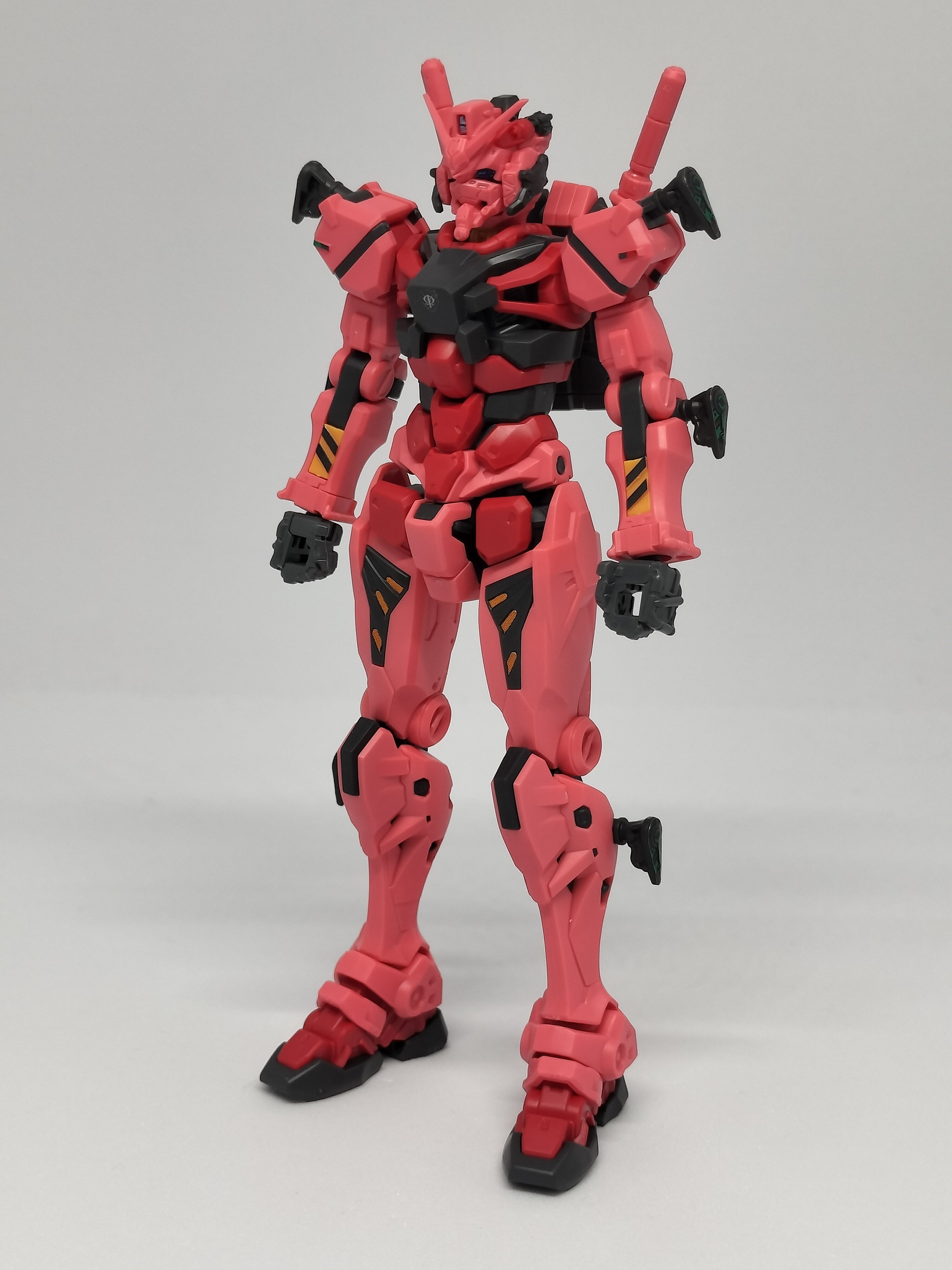 赤いガンダム(GQ)｜ノアス
