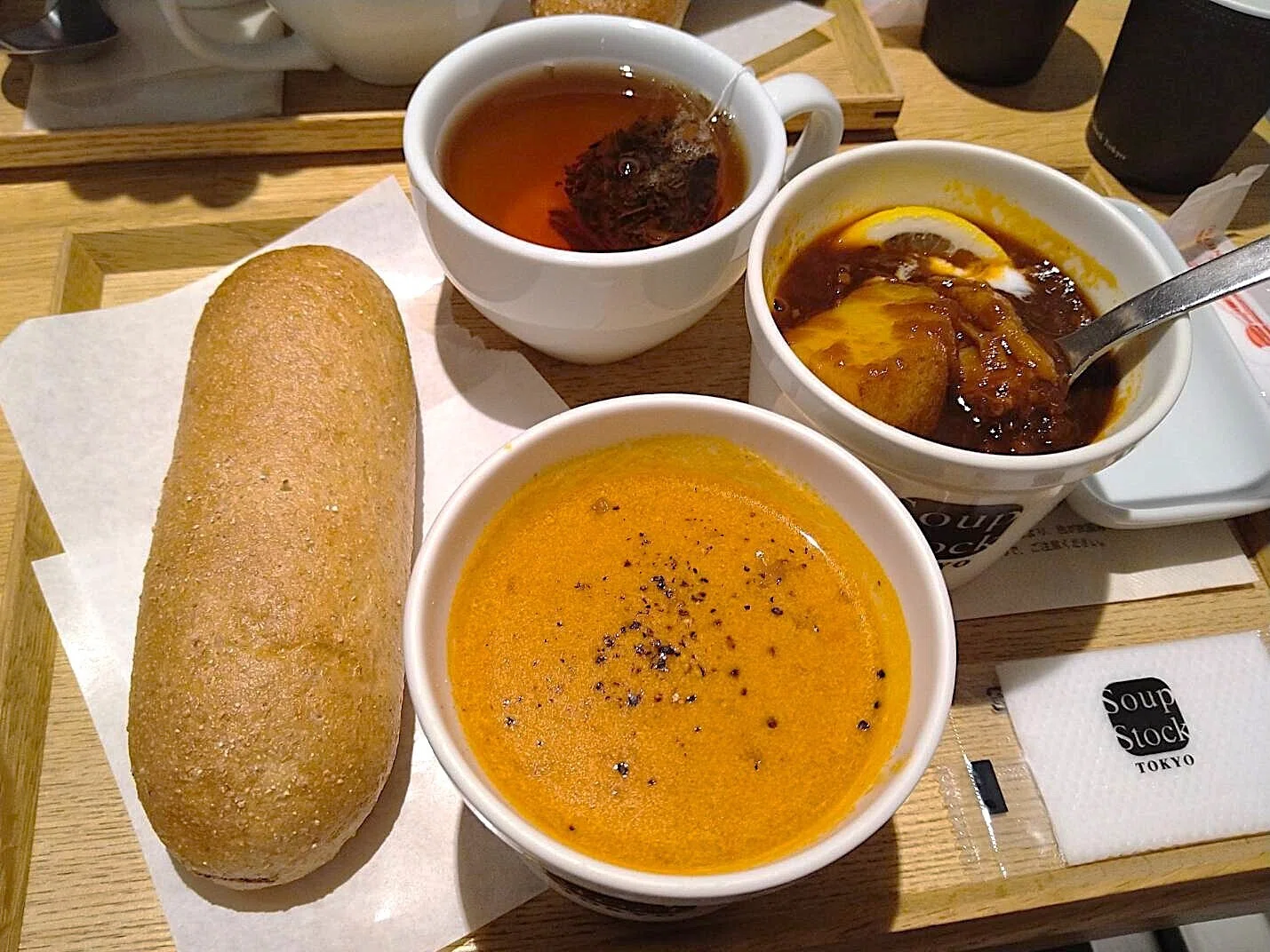 食べるスープをコンセプトにしたスープ専門店『Soup Stock Tokyo