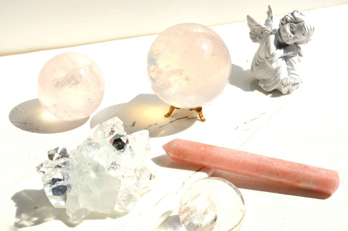 愛と情熱の石・インカローズ＊クリスタルショップ店員のフィーリング石