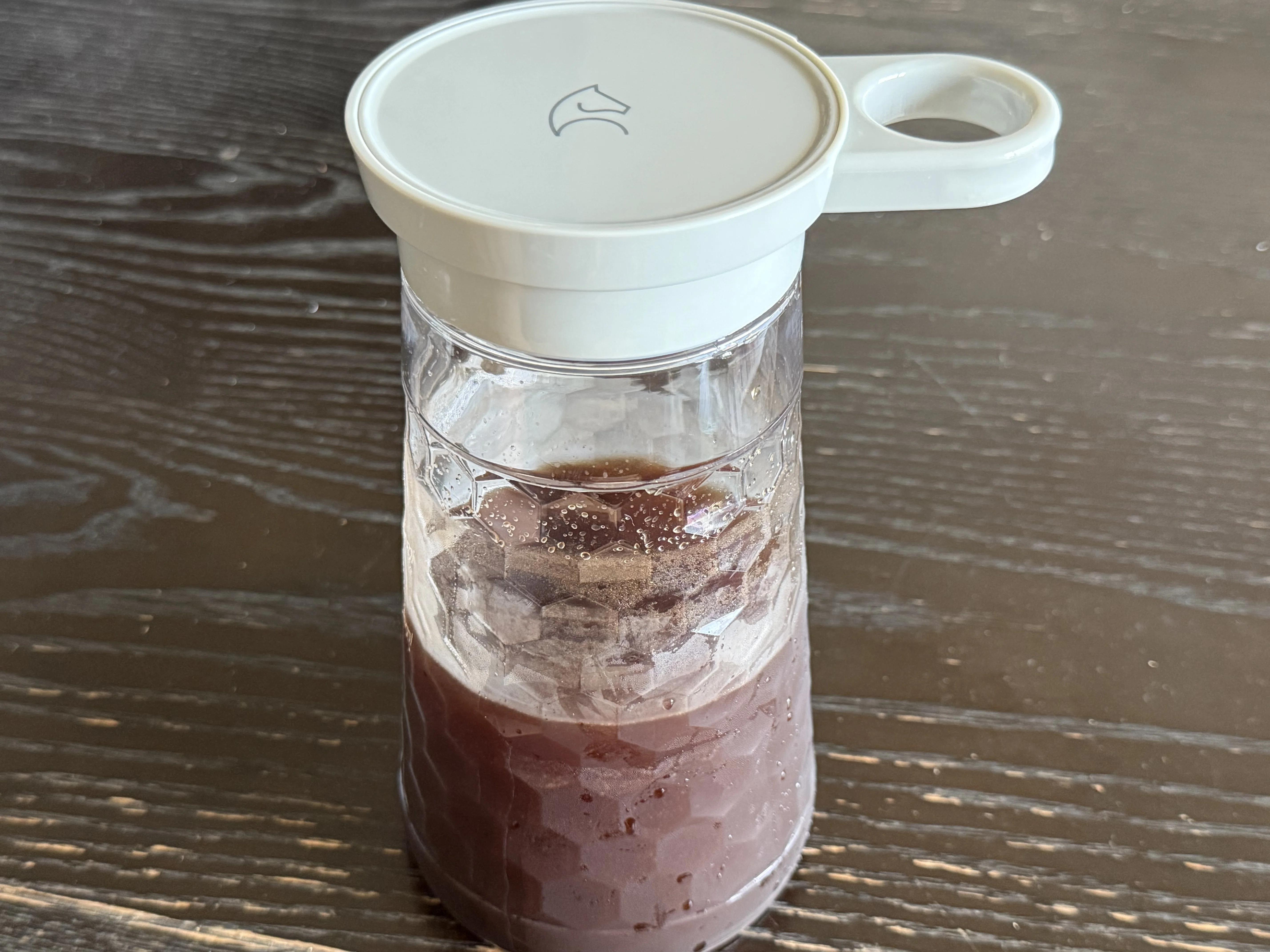 15分で出来る水出しコーヒー｜エペイオス 電動コールドブリュー