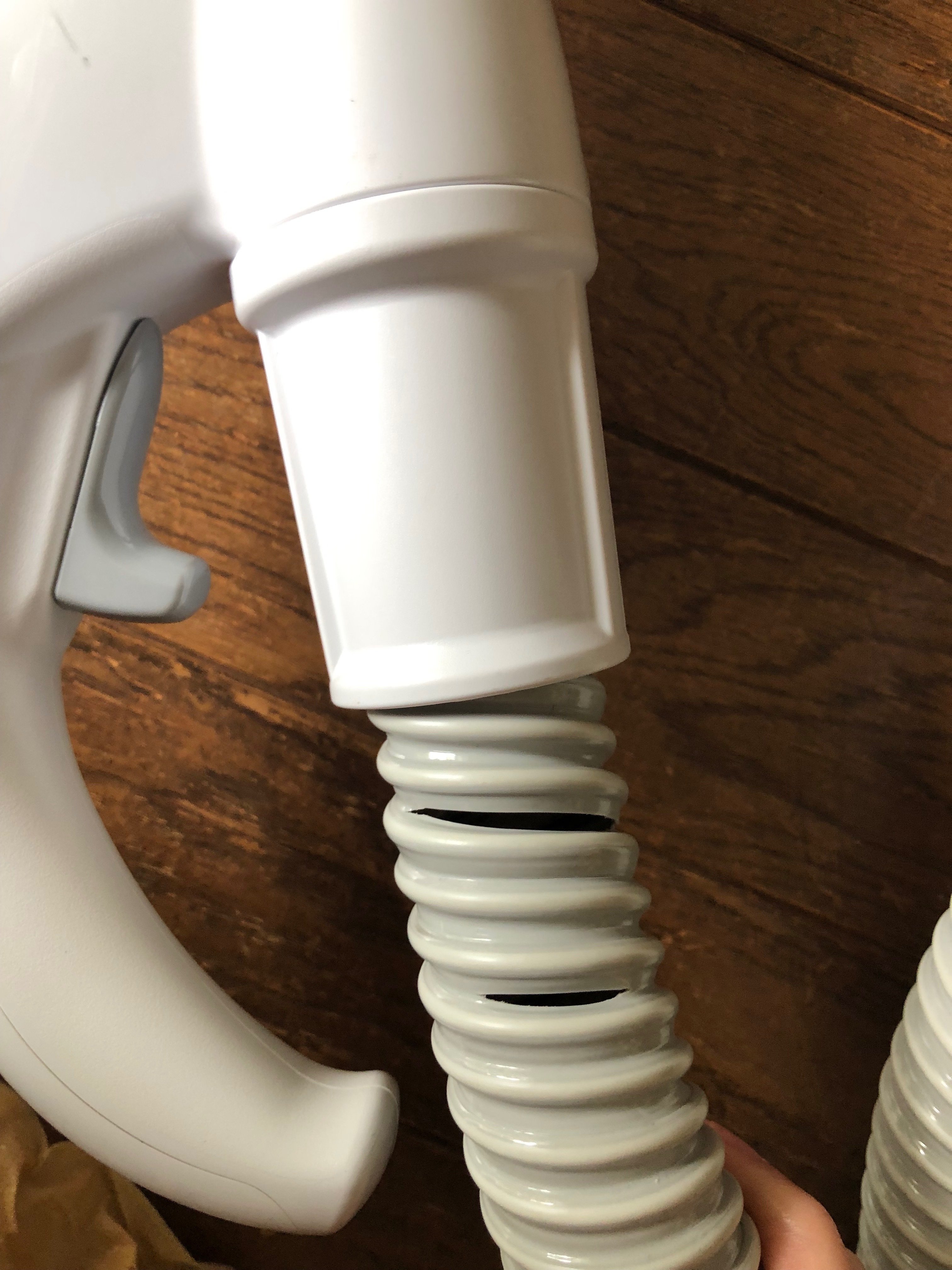 日立 かるパック】のホースが1年で裂けた件について #掃除機 #ホース