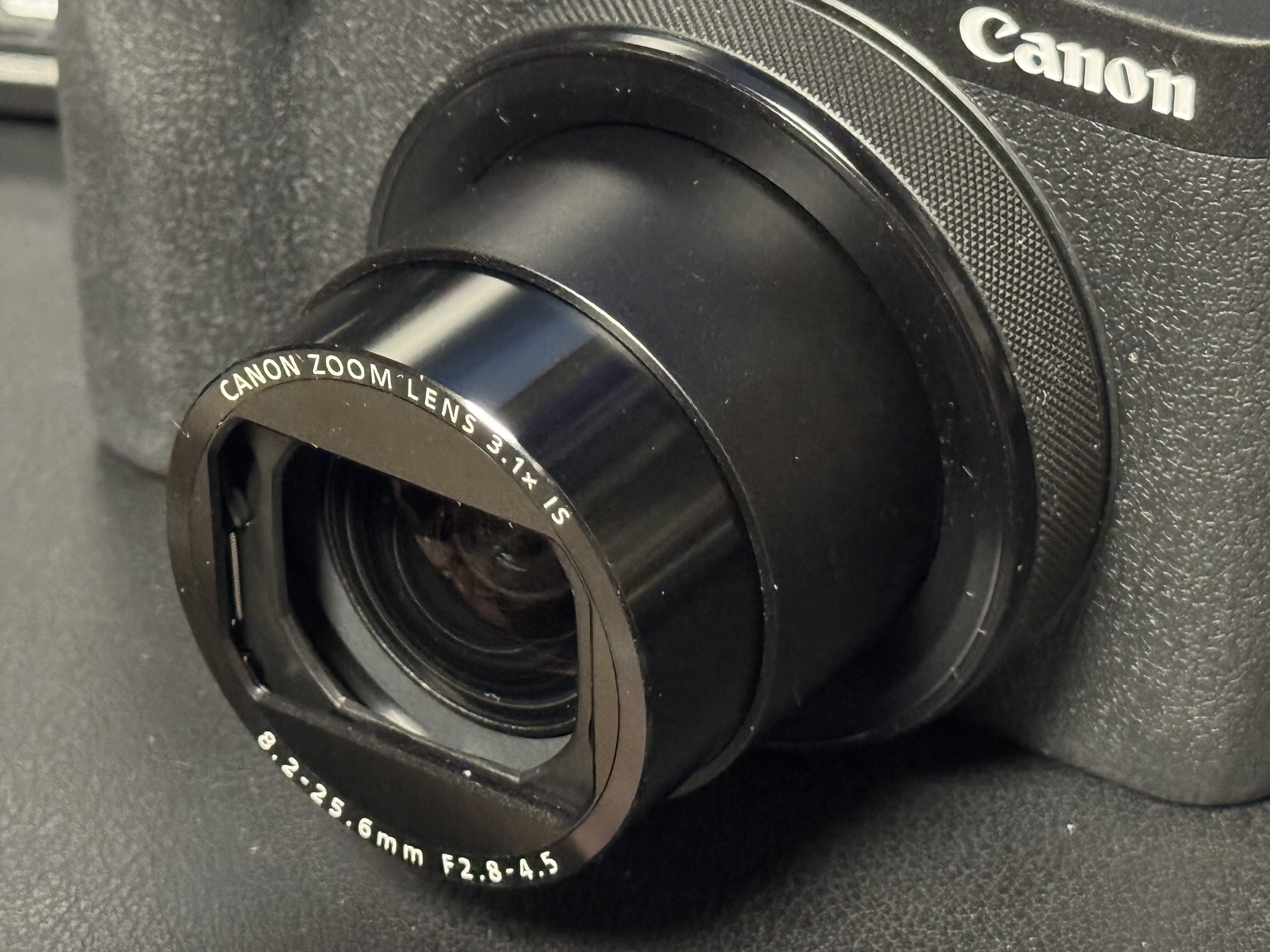 PowerShot V1」スペックでは見えない痒い所がもどかしいCanonの