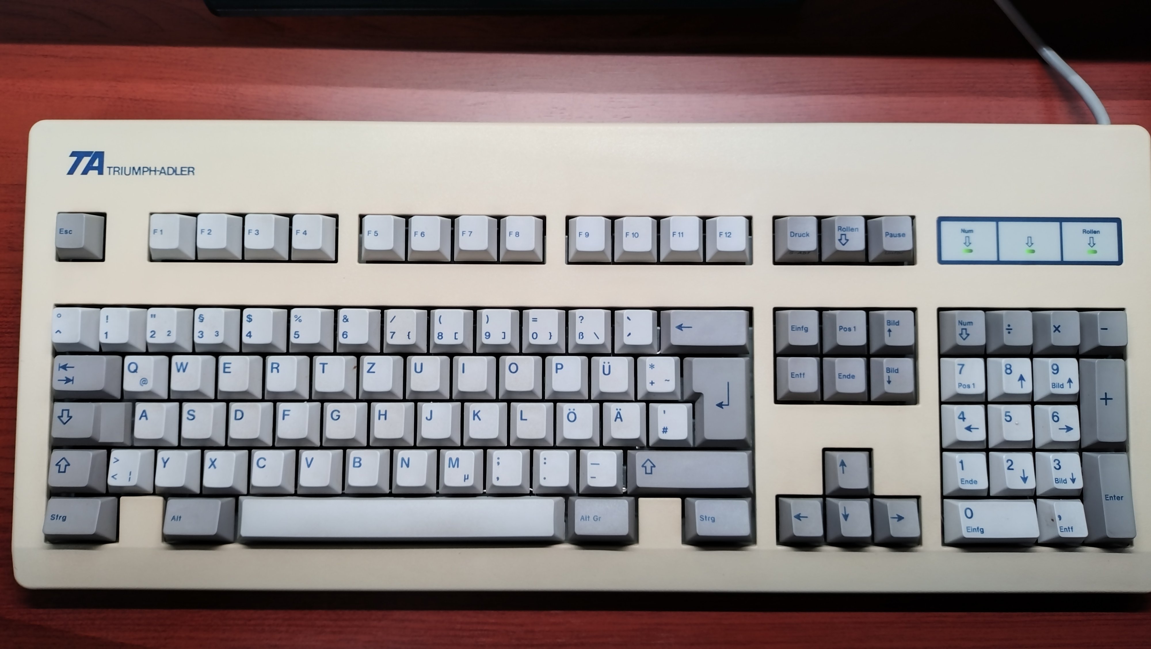 ASTALT J-02 ＋緑軸×60 Grey ALPS MX対応 キーボード沼遍歴のあれこれ～リベルタッチやALPS、座屈ばねなど